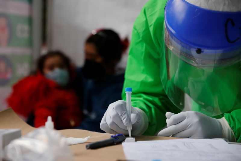 El personal médico se verá beneficiado con la detección del virus (Foto: Reuters / Carlos Jasso)