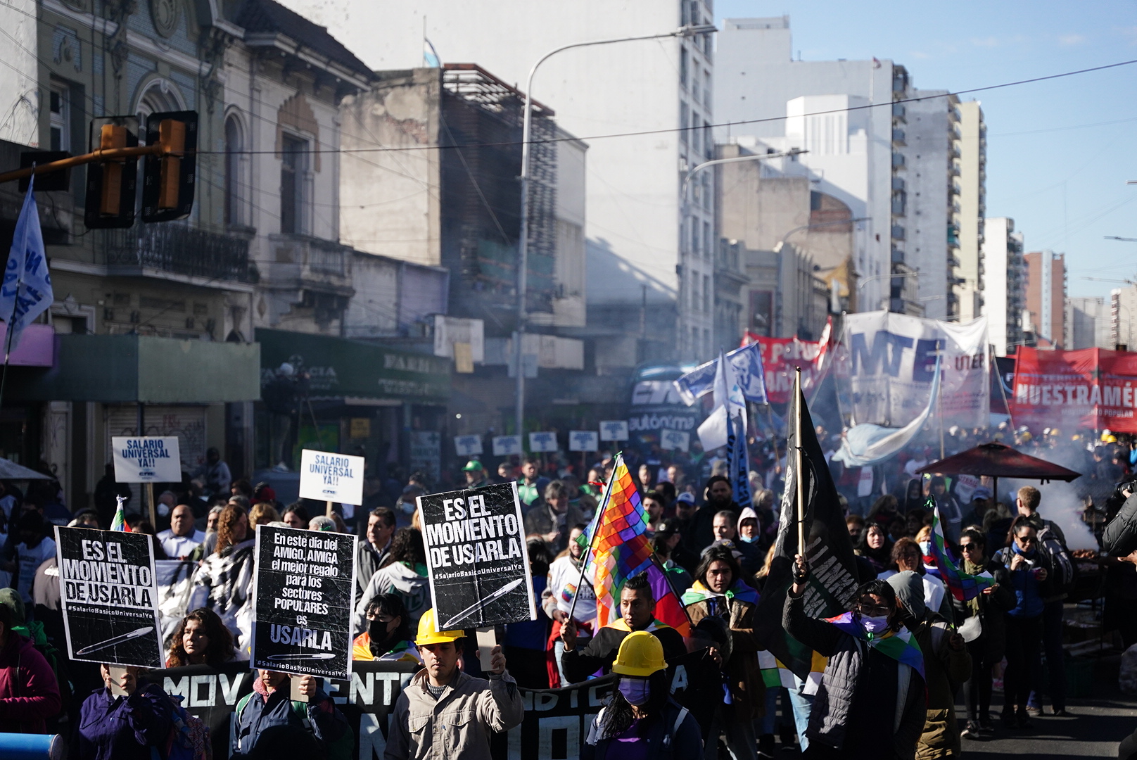 Organizaciones sociales llevan a cabo una jornada nacional de protestas contra el Gobierno. (Franco Fafasuli)