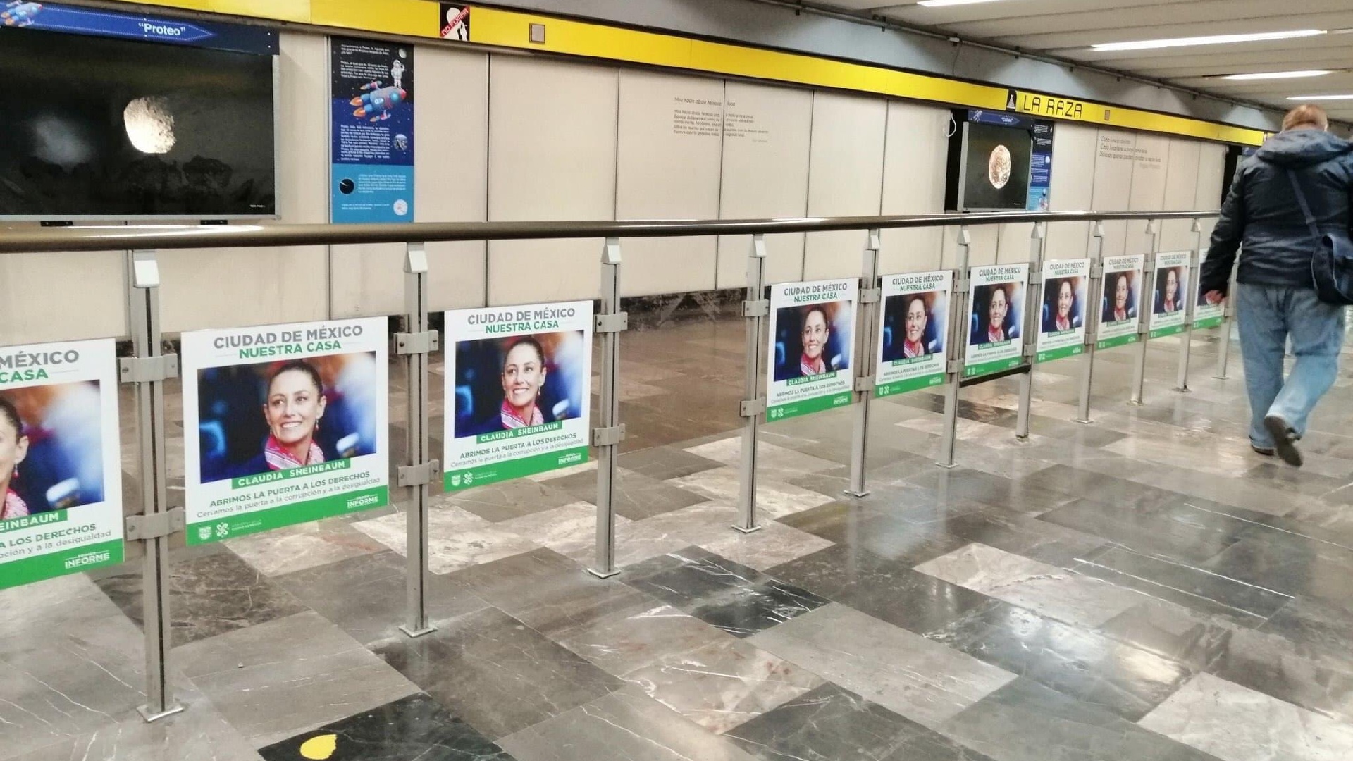 Poco después del incidente en la Línea 2, usuarios del metro reportaron propaganda con la imagen de Sheinbaum en La Raza (Foto: Twitter/AmerangelLorenz)