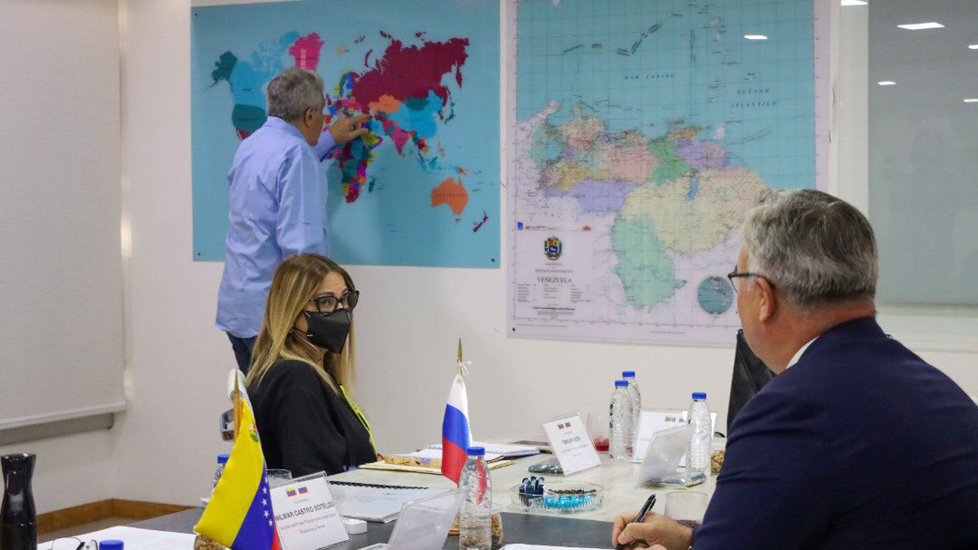 Este nuevo acercamiento llega luego de que el mes pasado Roscosmos, la agencia espacial rusa, anunciara que tienen previsto emplazar en el territorio de Venezuela una estación de medición de su sistema de navegación por satélite GLONASS
