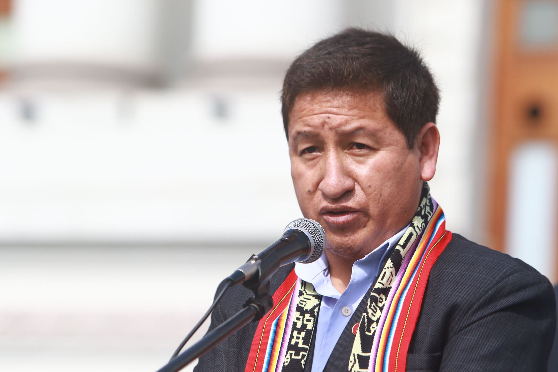 Guido Bellido se pronuncia luego de que 9 congresistas de Perú Libre votaran a favor de la censura de Betssy Chávez. | Foto: Andina.