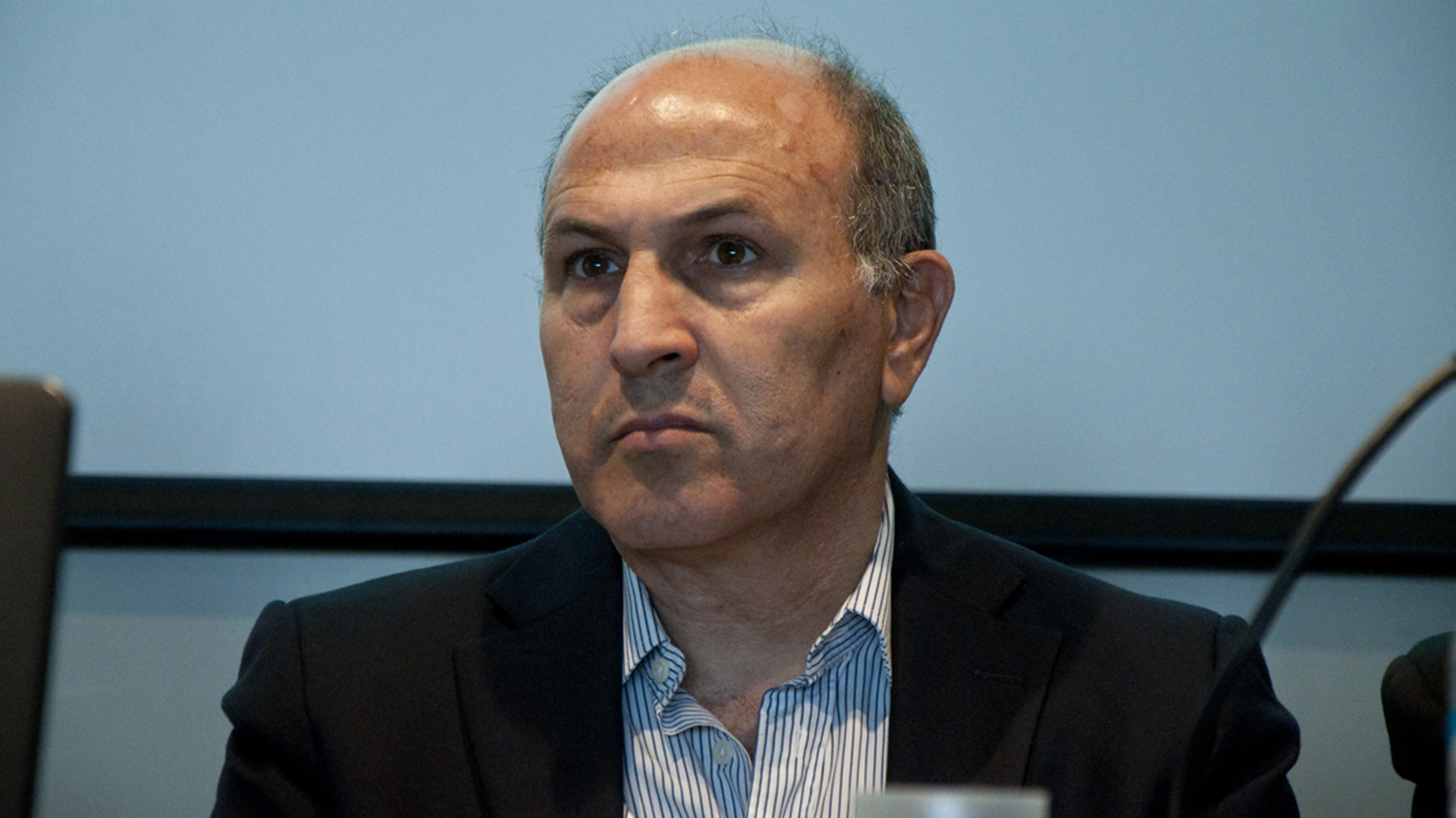 El fiscal Javier de Luca (Adrián Escandar)