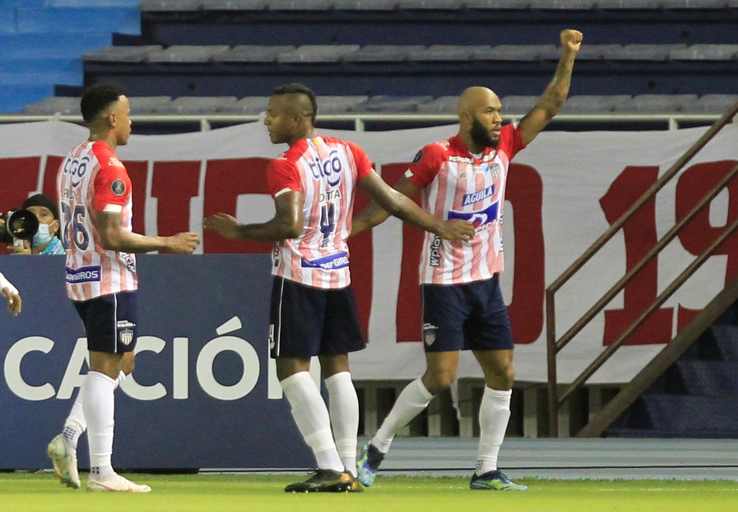 Junior recibe esta noche a River, con uno de los goleadores de la  Libertadores - Infobae