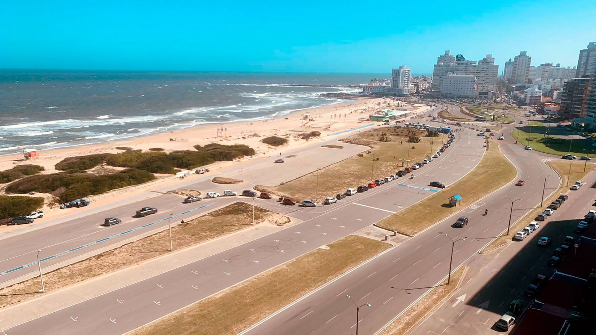 Punta del Este es uno de los grandes centros turísticos de Uruguay