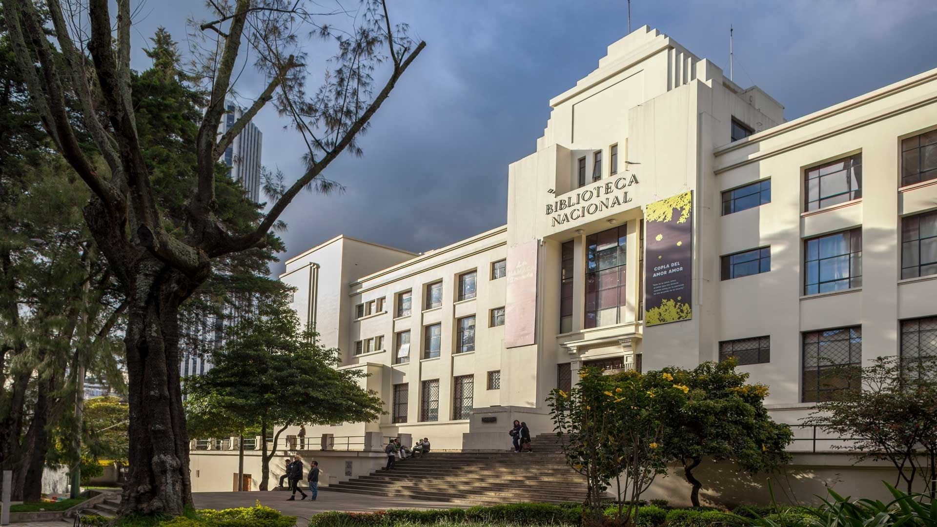 La Biblioteca de Escritoras Colombianas fue presentada oficialmente este 8 de marzo de 2022 en las instalaciones de la Biblioteca Nacional de Colombia, en Bogotá. 