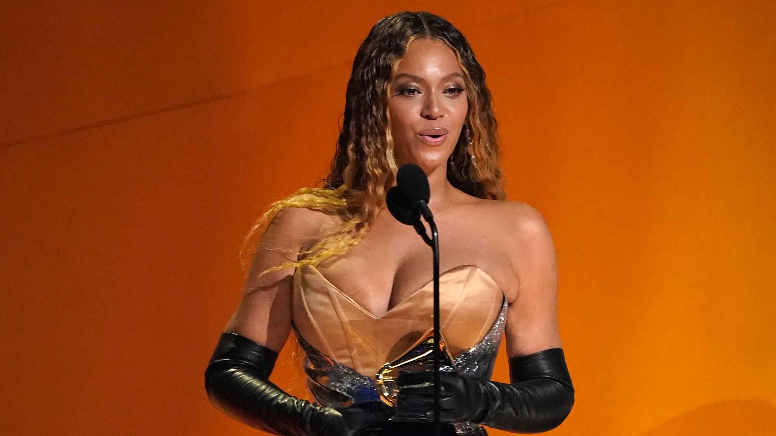 Beyoncé puso fin a su alianza con Adidas: las razones detrás de la decisión