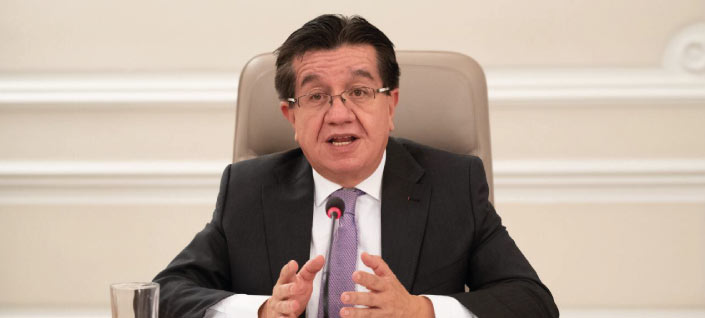 El ministro de Salud, Fernando Ruiz, durante su intervención en el programa Acción y Prevención de la Presidencia de la República. Foto: Presidencia de la República.
