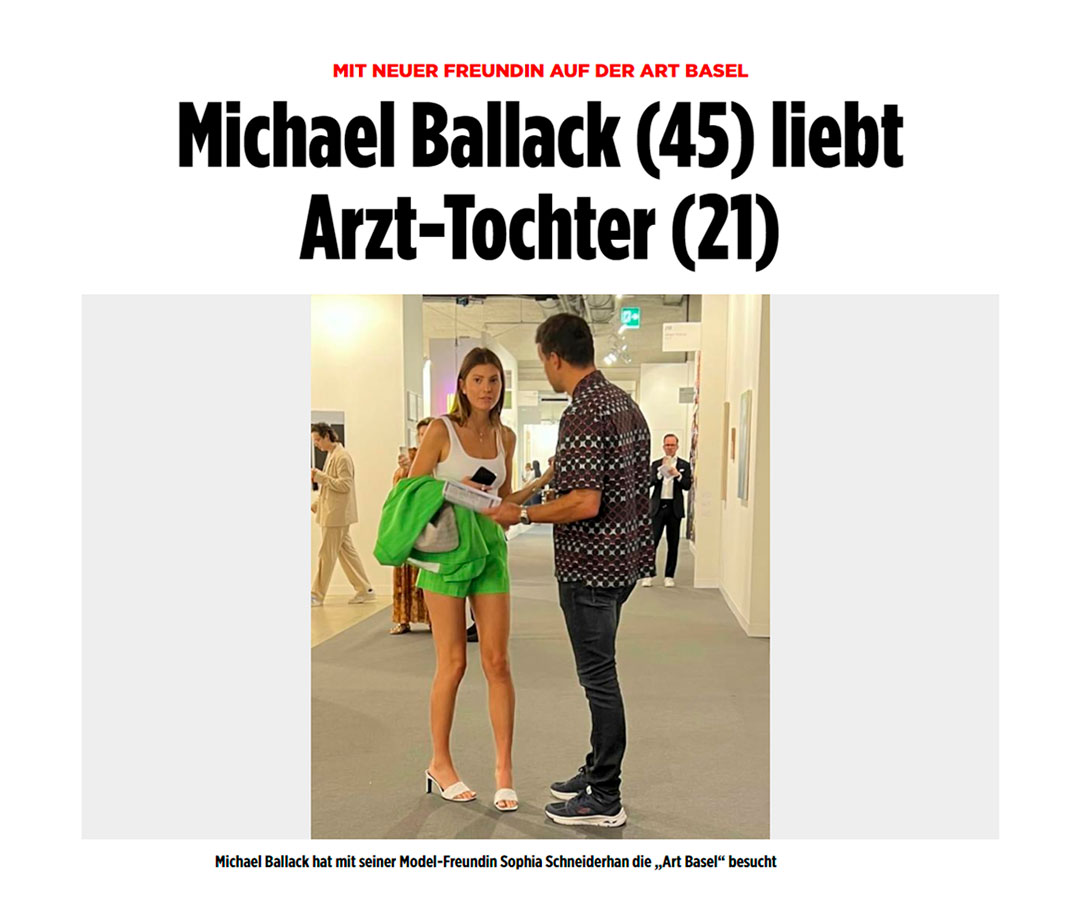 Michael Ballack fue fotografiado en una galería de arte en Suiza junto a su nueva novia