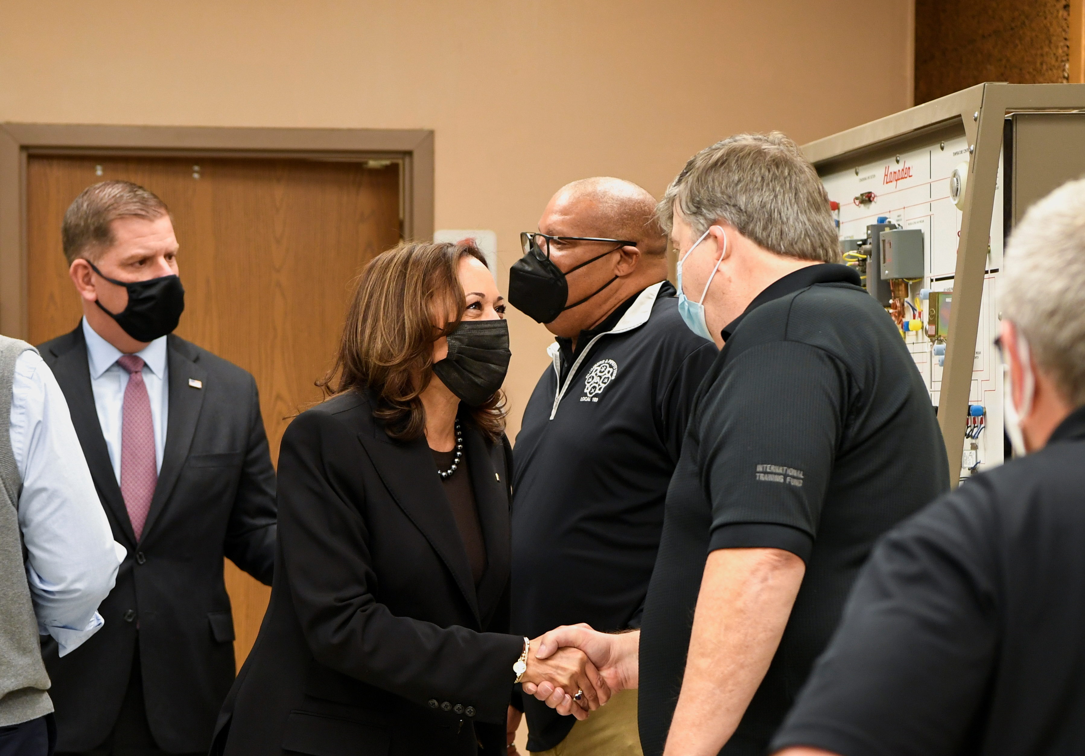 Kamala Harris fue presidenta de EEUU durante casi hora y media