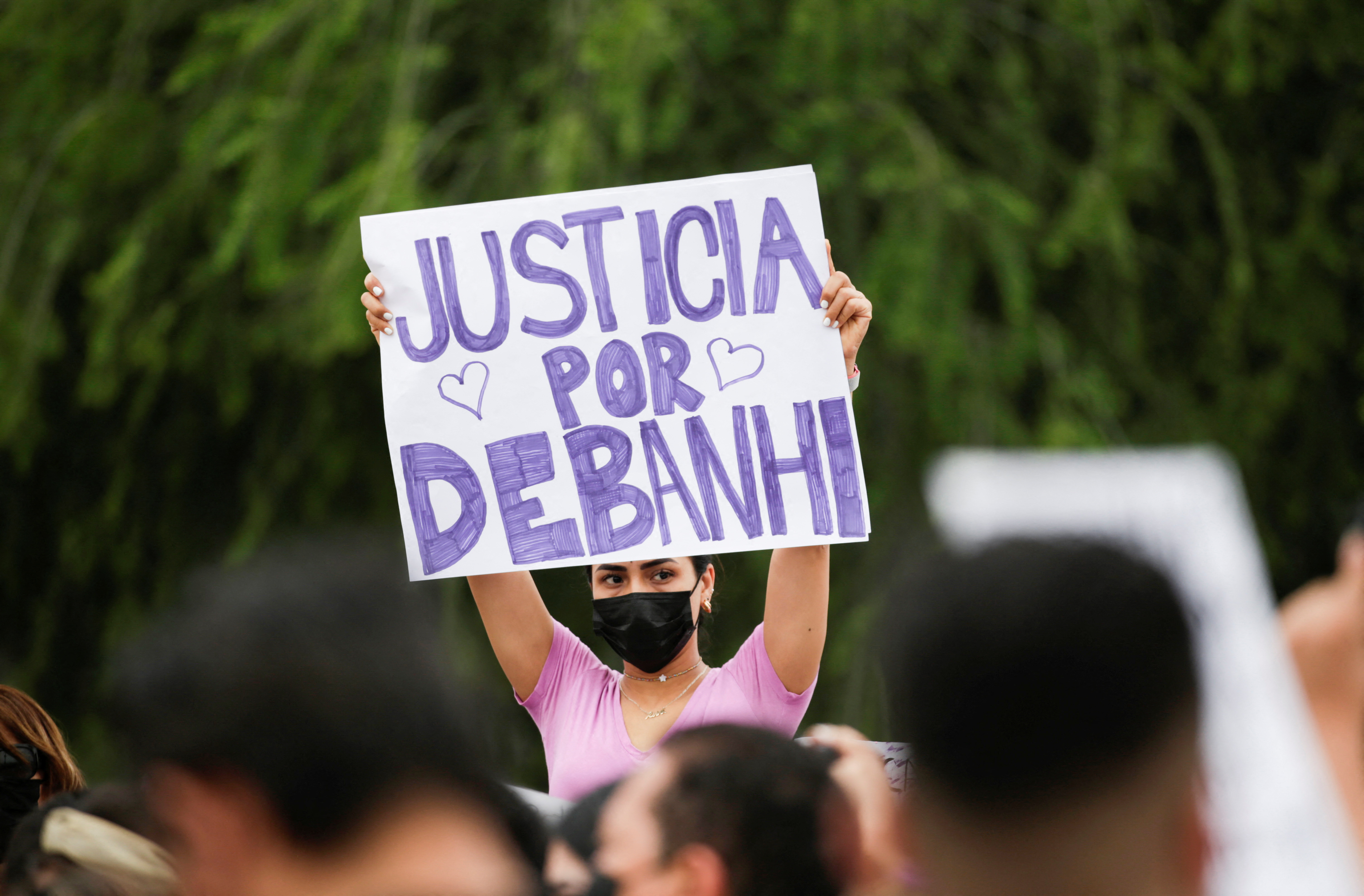 Miserables”: ex funcionarios y periodistas repudiaron segunda autopsia de Debanhi  Escobar - Infobae