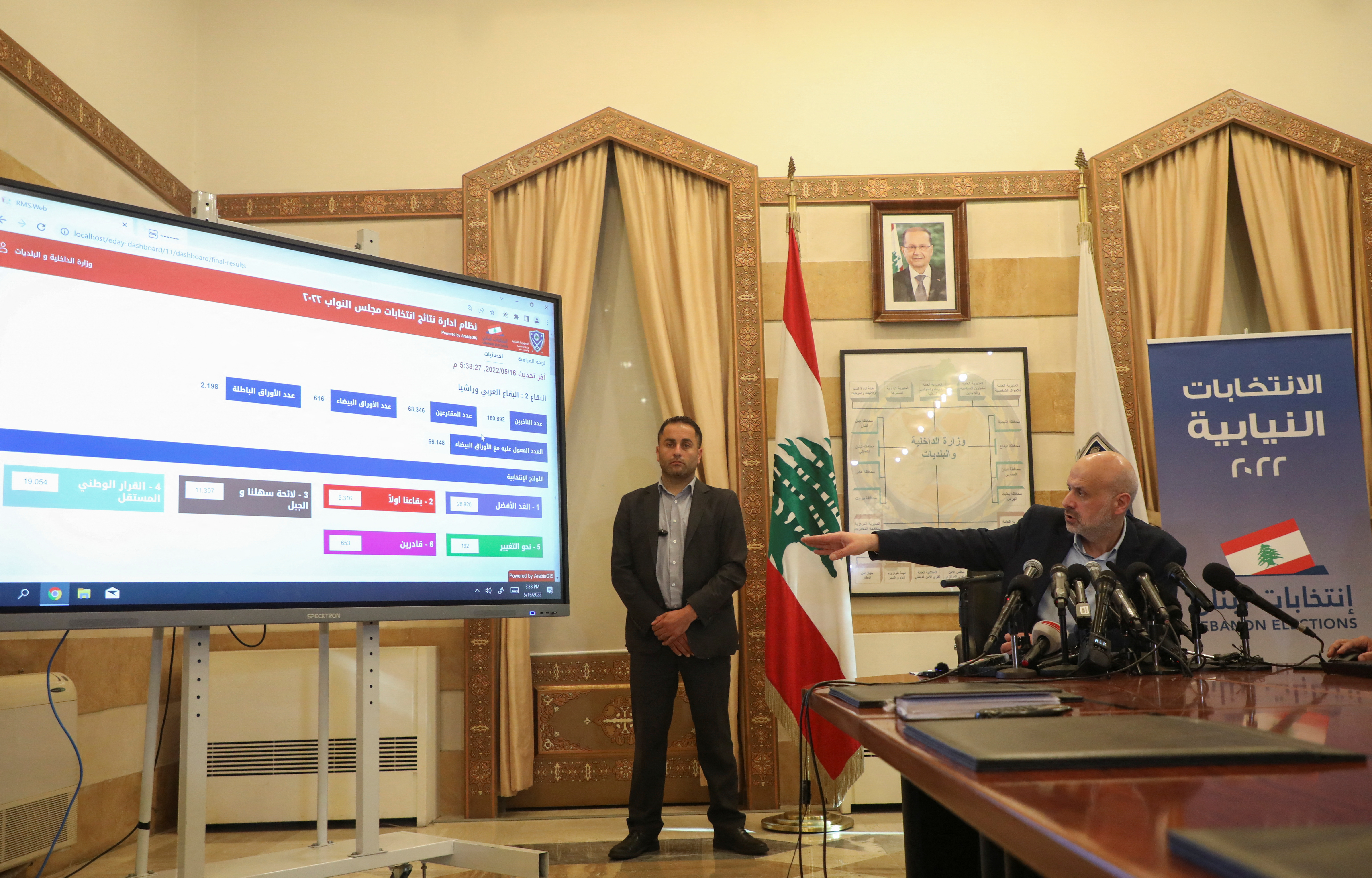El ministro del Interior presenta los resultados electorales (Reuters)
