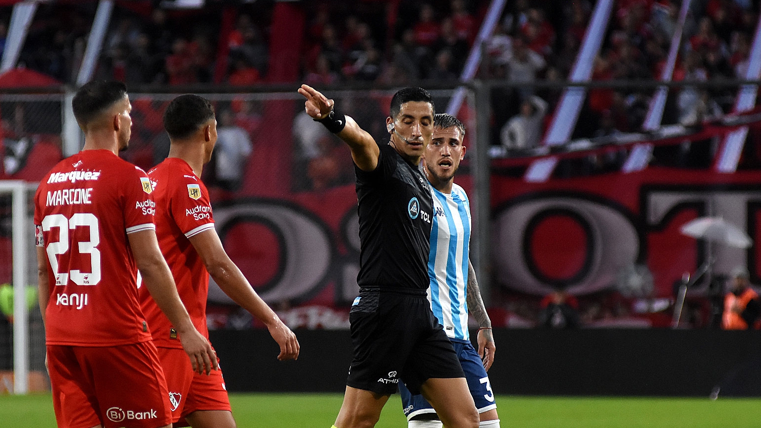 Yael Falc&amp; a Argentina (Foto: Nicolas Stulberg)