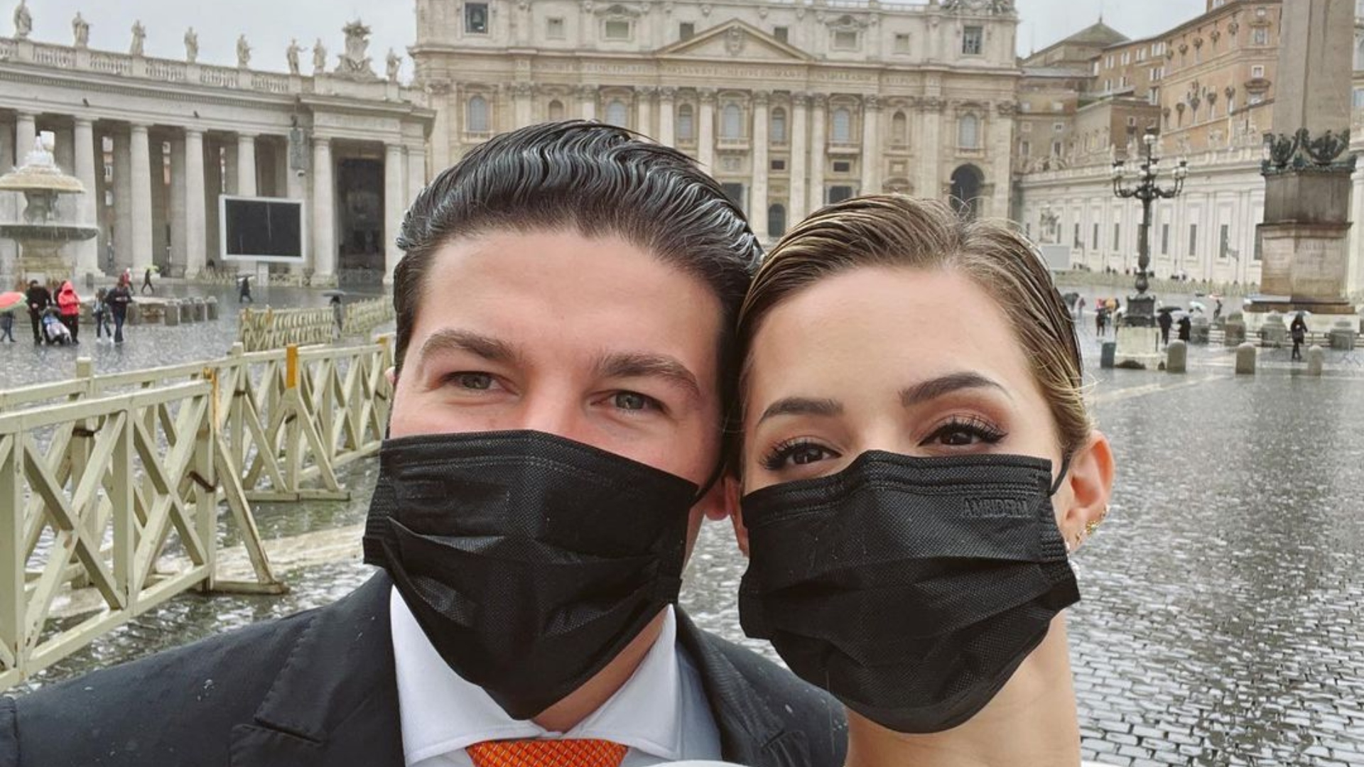 Samuel García y Mariana Rodríguez visitaron El Vaticano (Foto: Instagram @marianardzcantu)