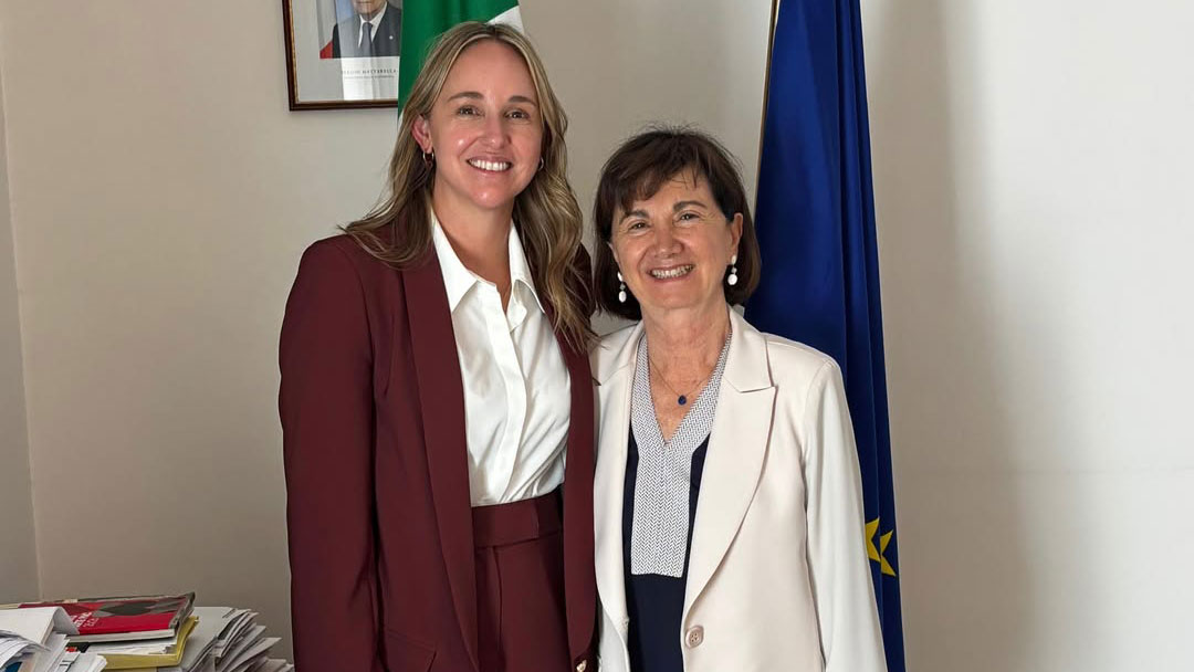 Ca&iacute;da de los nacimientos: la vicejefa de gobierno porte&ntilde;o se reuni&oacute; con la ministra de natalidad de Italia
