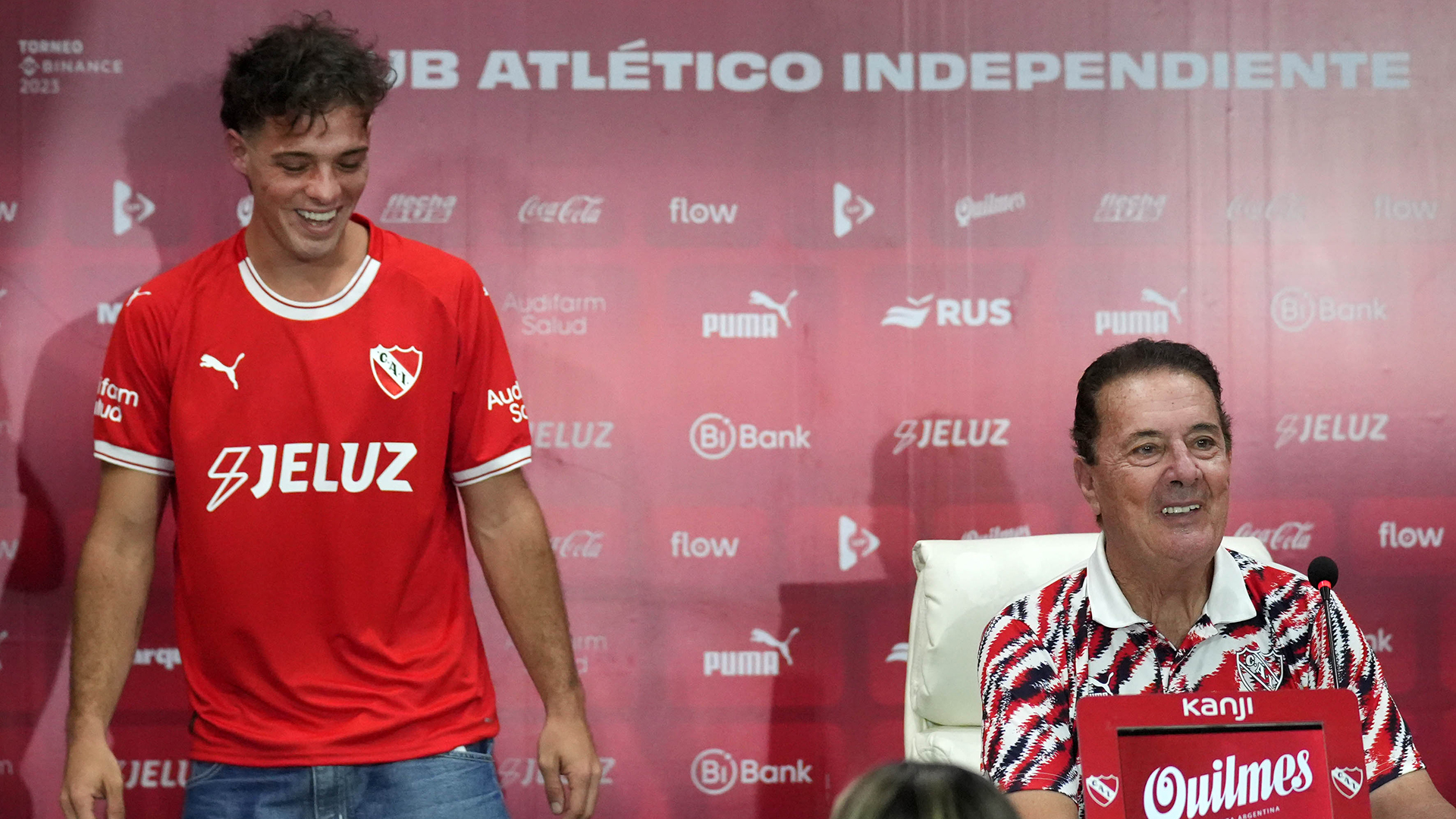 Santi Maratea comenzó la colecta para pagar las deudas del Club Atlético  Independiente - MMX