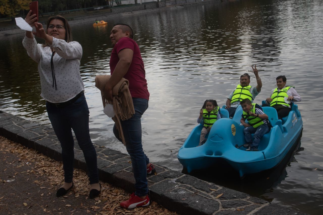 Bosque de Chapultepec. Ciudad de México, 6 de diciembre de 2020.