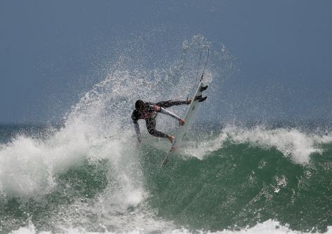 Junior Surfers Awarded Scholarships by ISA -- Federations Focus
