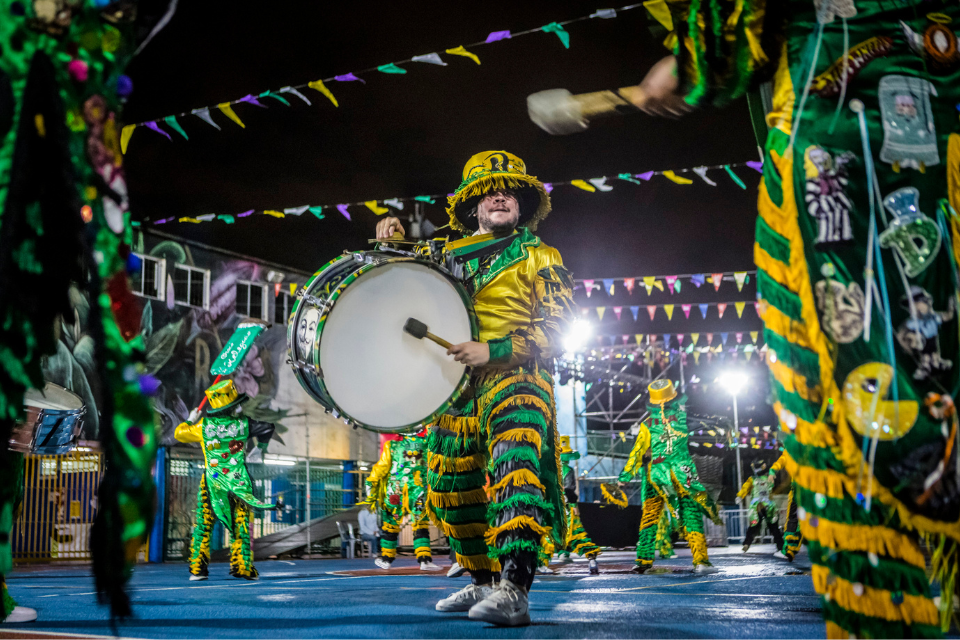 La fiesta del carnaval porteño cerrará el martes en la Avenida de Mayo, con entrada gratuita (buenosaires.gob.ar)