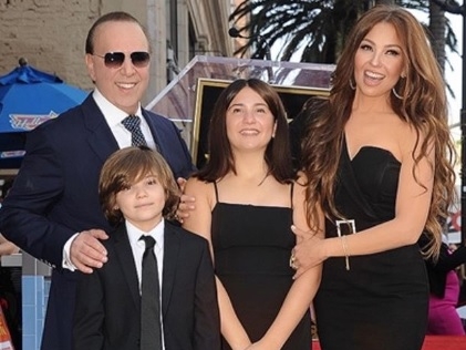 La cantante festejó su cumpleaños número 49 en compañía de su familia (Foto: Instagram @tommymottola)