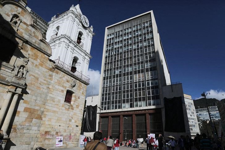 Imagen de archivo de la sede del banco central de Colombia en Bogotá, Colombia. 9 octubre 2019. REUTERS/Luisa González