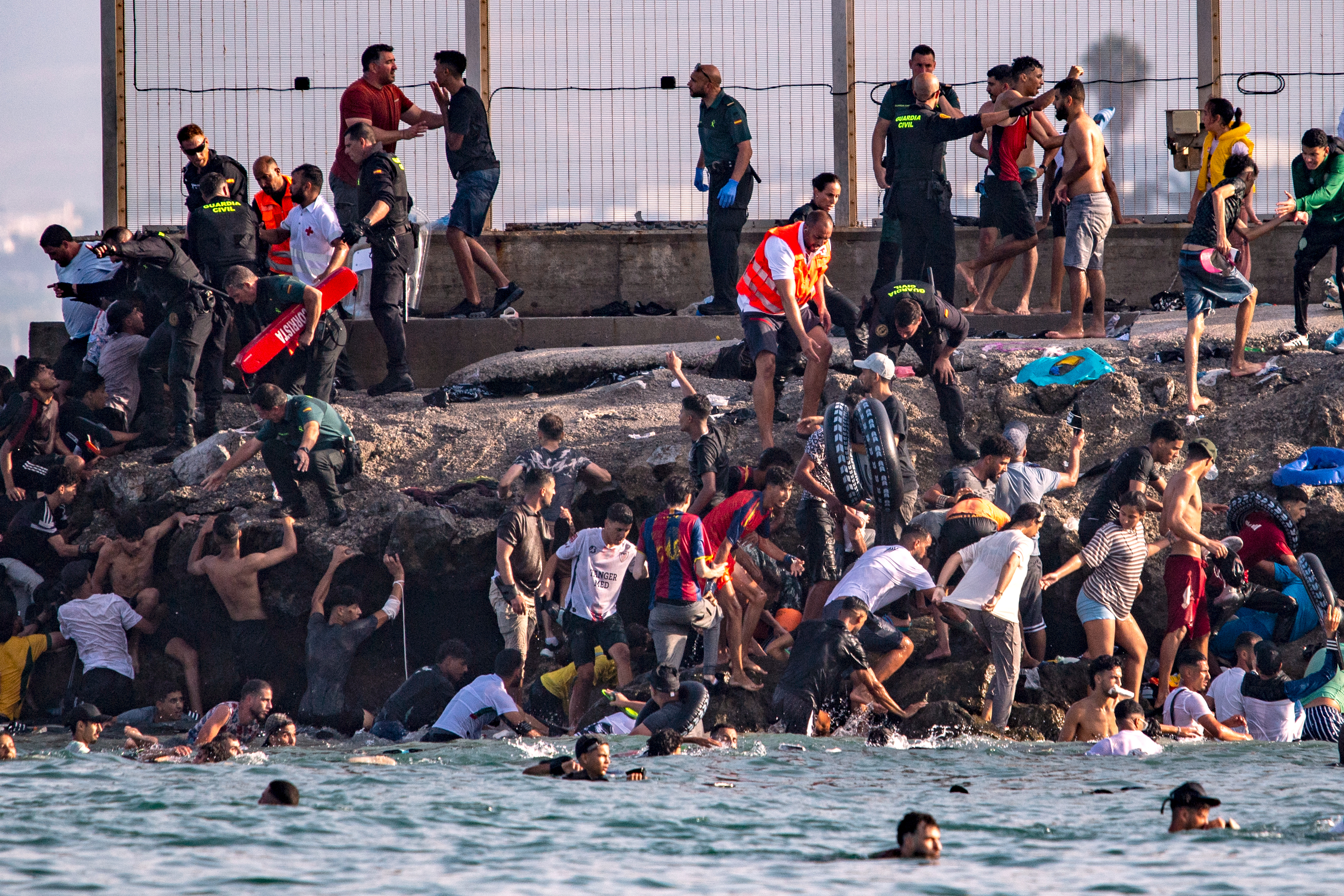 El relato de una argentina que vive la crisis migratoria en Ceuta: 