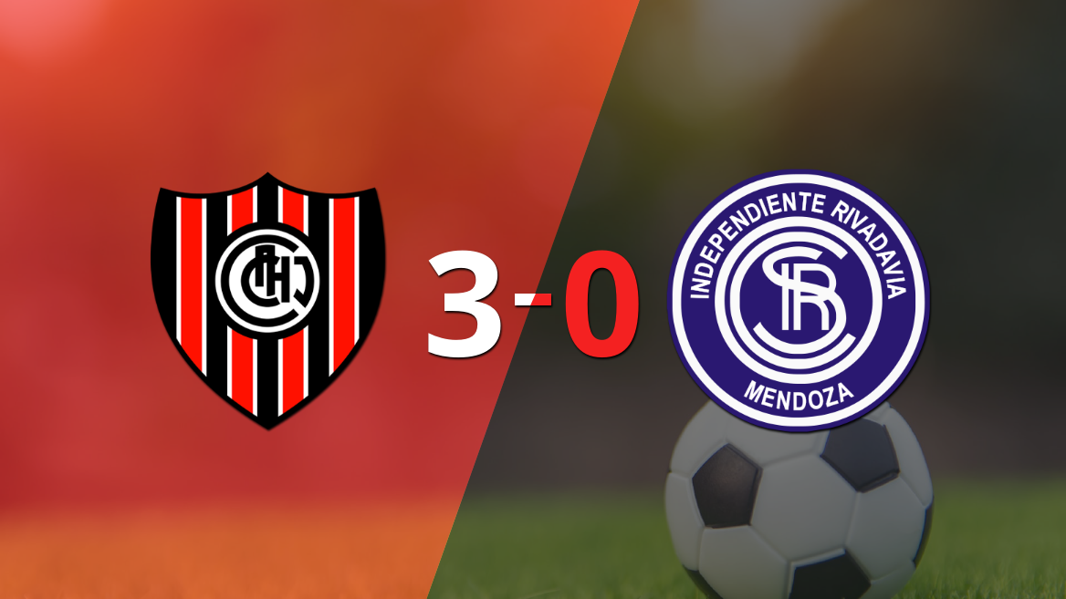 Chacarita fue contundente y goleó 3-0 a Independiente Mdz.