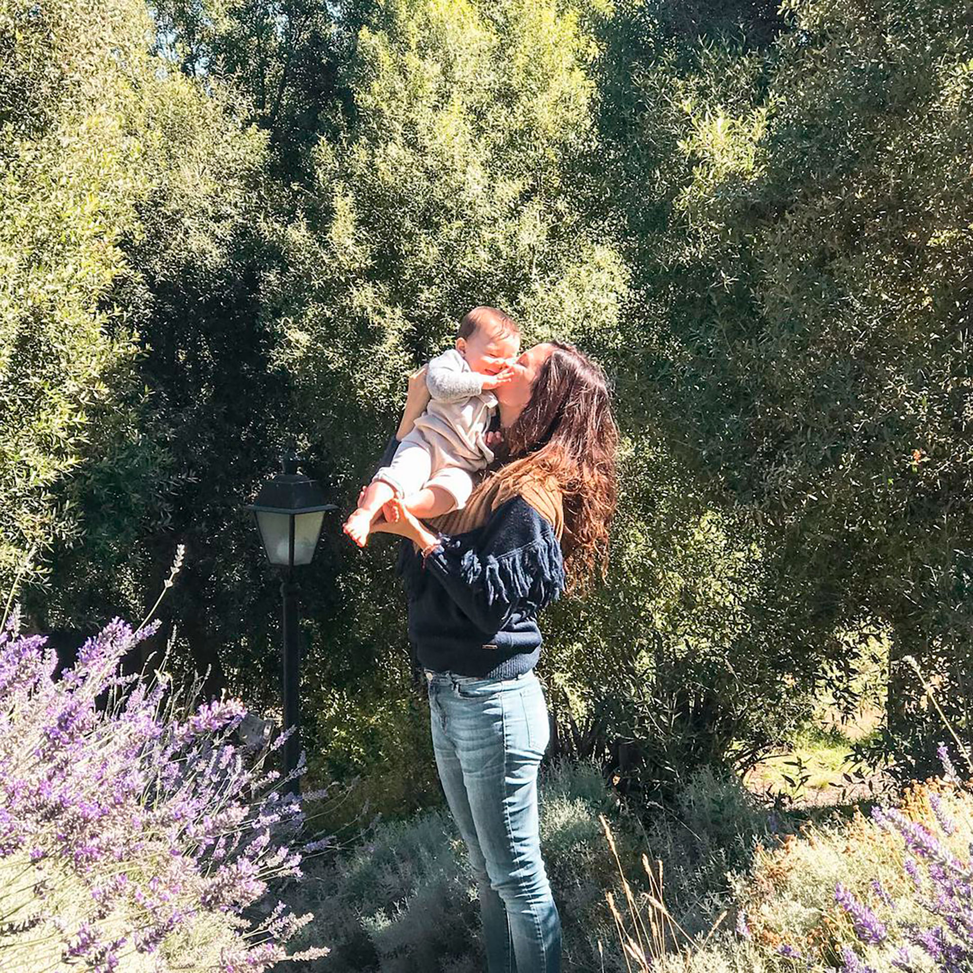 Paula Chaves y Filipa, de vacaciones. Las acompañaron Pedro Alfonso, Olivia y Baltazar