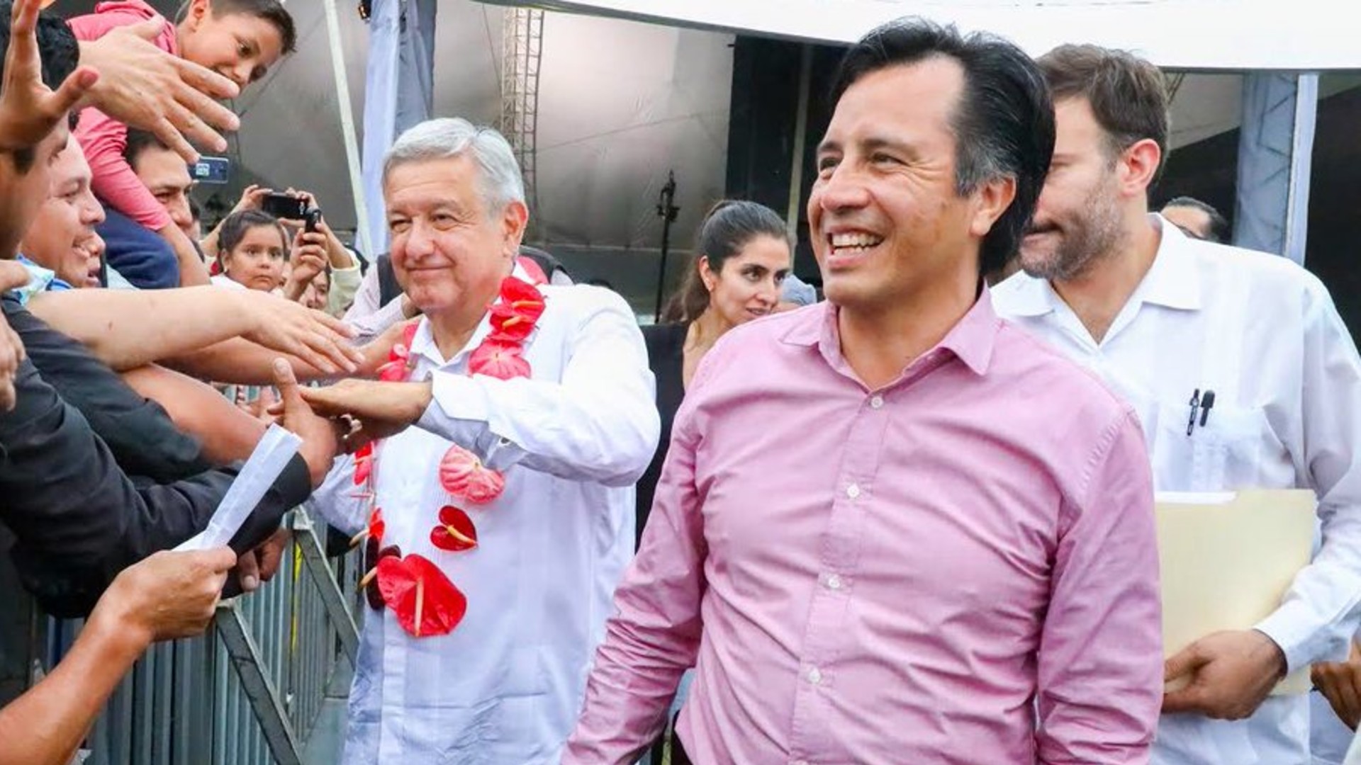 Cuitláhuac es un compañero de lucha”: Morena defendió al gobernador de  Veracruz - Infobae