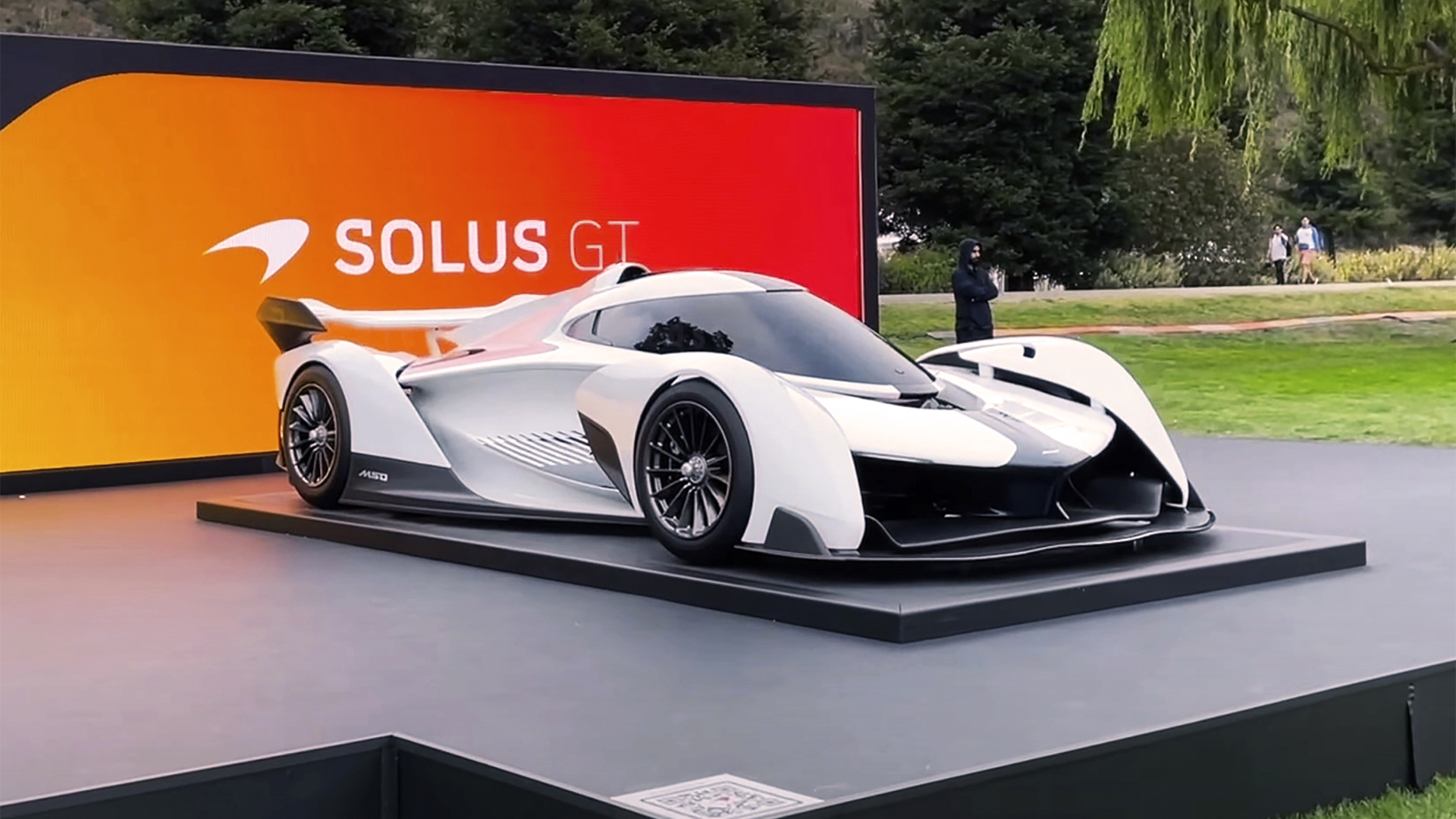 El auto en modo prototipo fue presentado la semana pasada en la Monterrey Car Week, en California