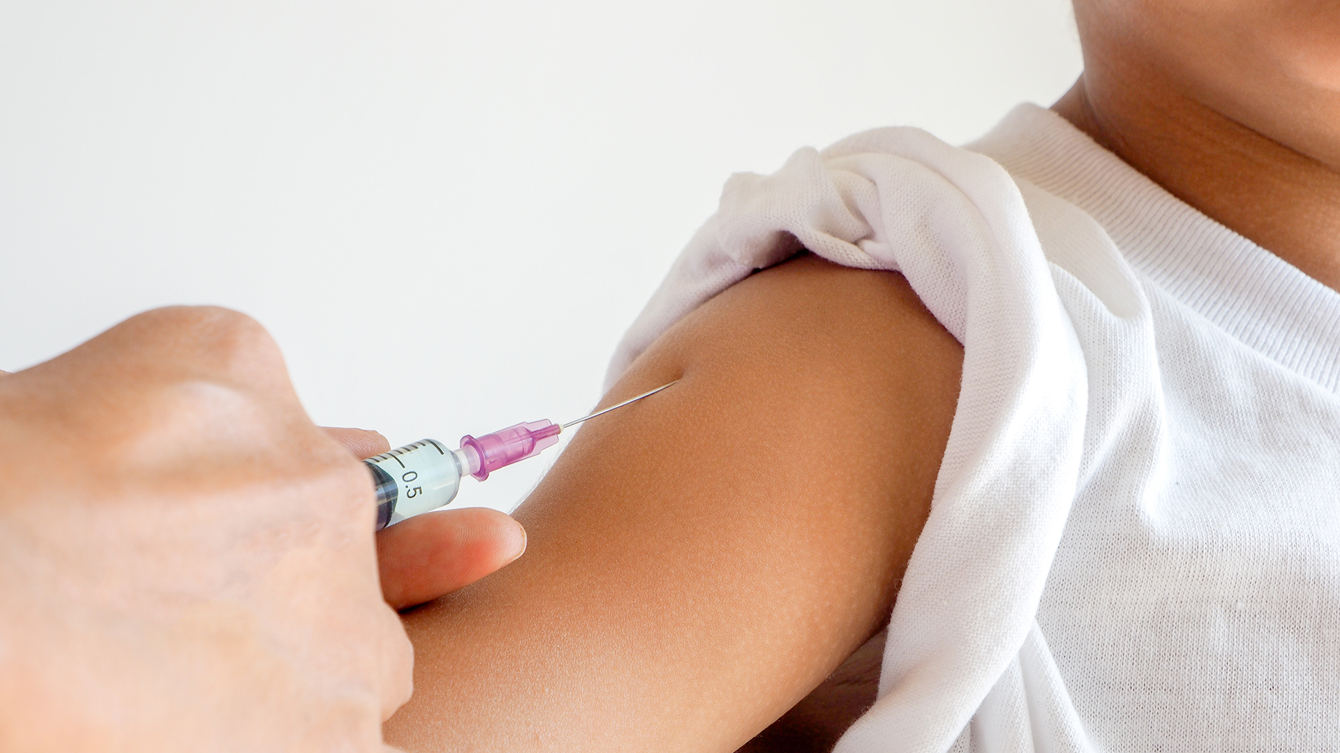 Gracias a la vacunación generalizada, en las Américas prácticamente se logró eliminar cuatro enfermedades (Shutterstock)