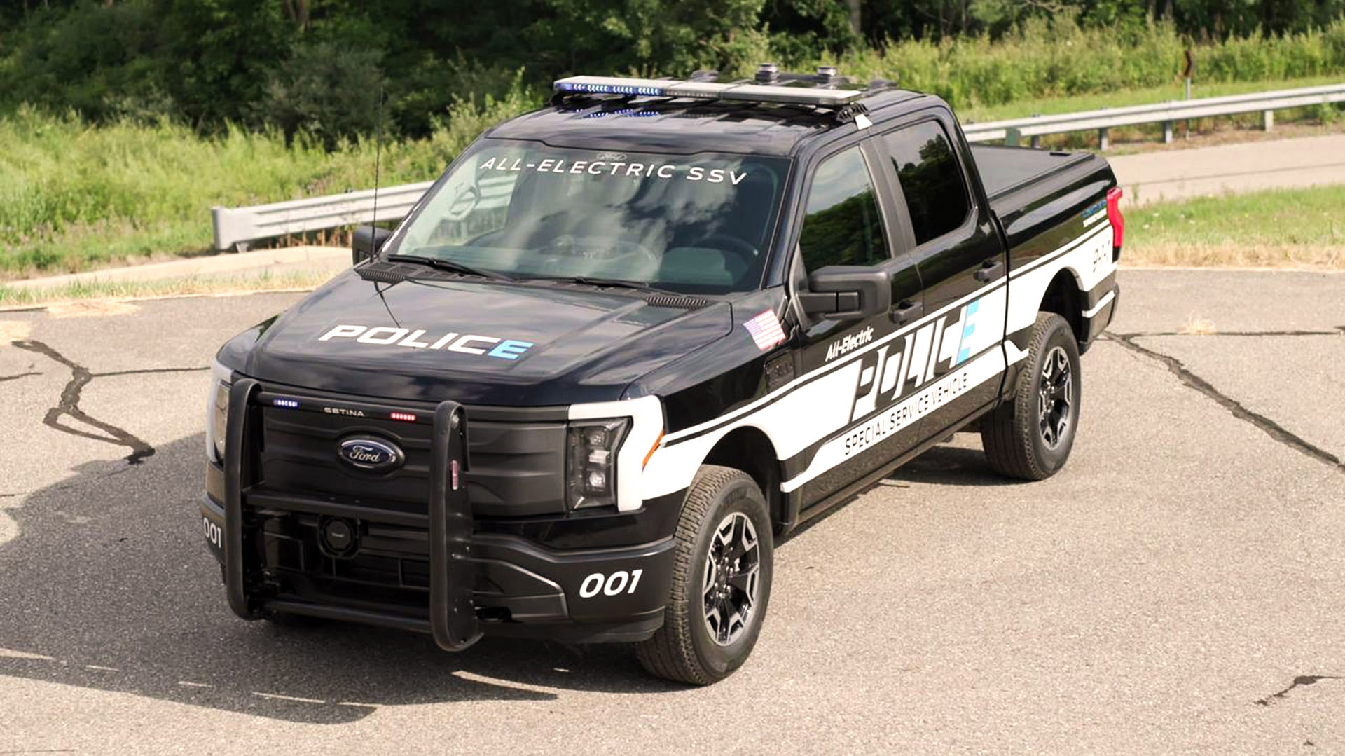 The Ford F-150 Lightning Pro SSV will be America's fastest, most powerful police vehicle.