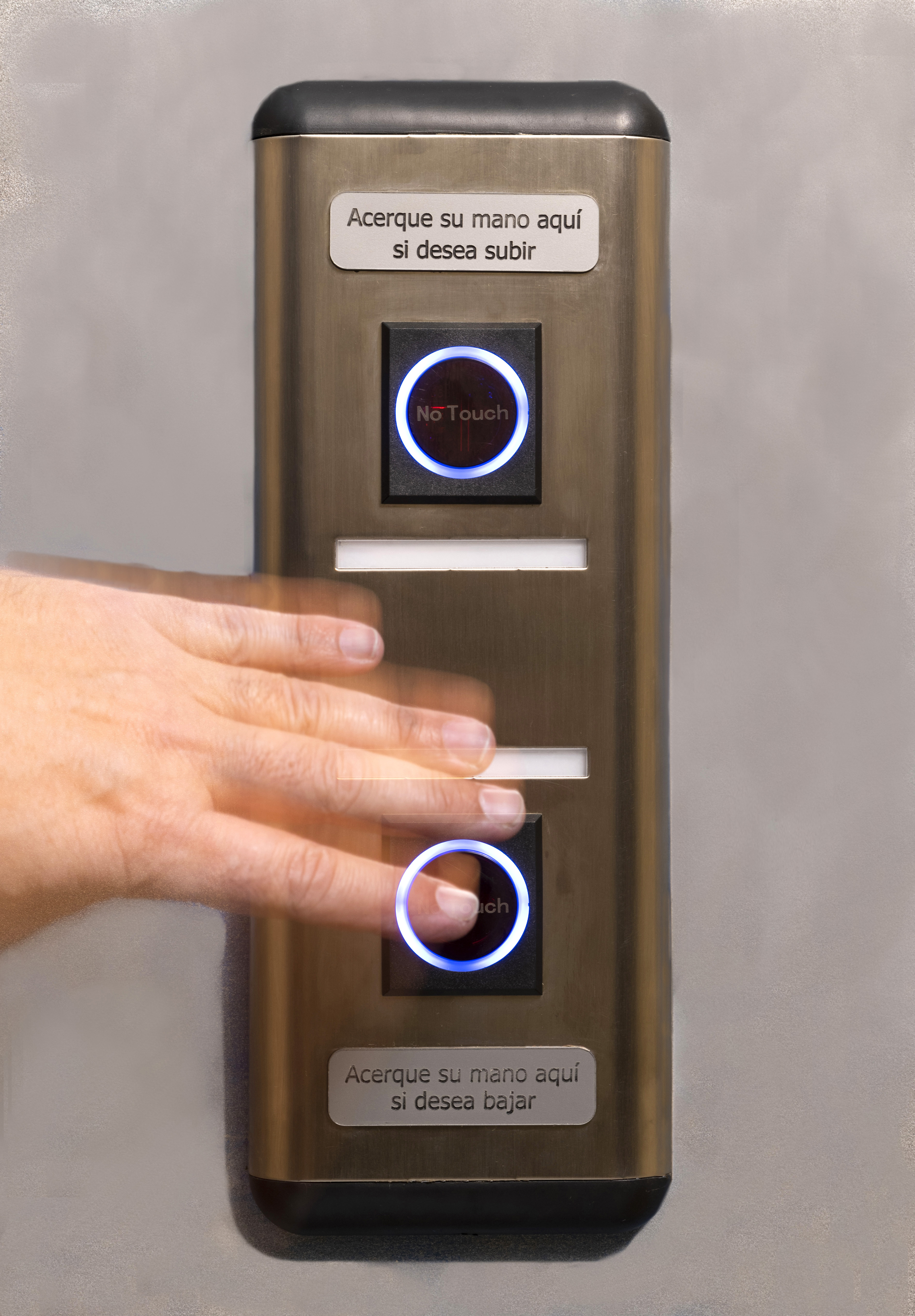 Botonera de ascensores con sistema contactless (Servas)