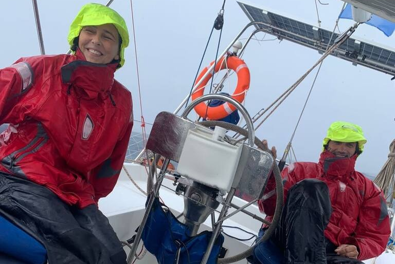 Dejaron su vida en tierra firme, viven en un velero y educan a sus hijos mientras recorren Am&eacute;rica