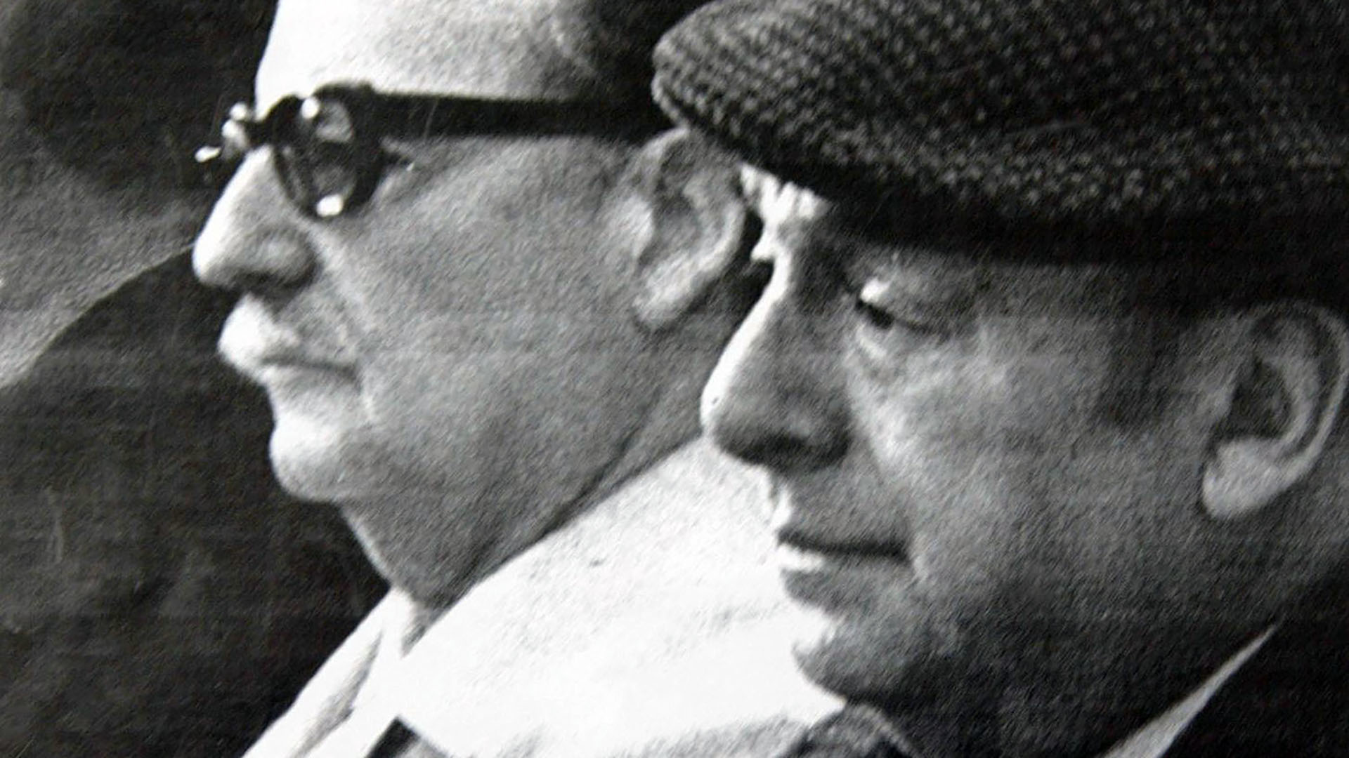 Pablo Neruda fue antifascista y comunista, y al recibir el premio Nobel era embajador en París del gobierno socialista chileno de Salvador Allende. (AFP PHOTO/ PUNTO FINAL)