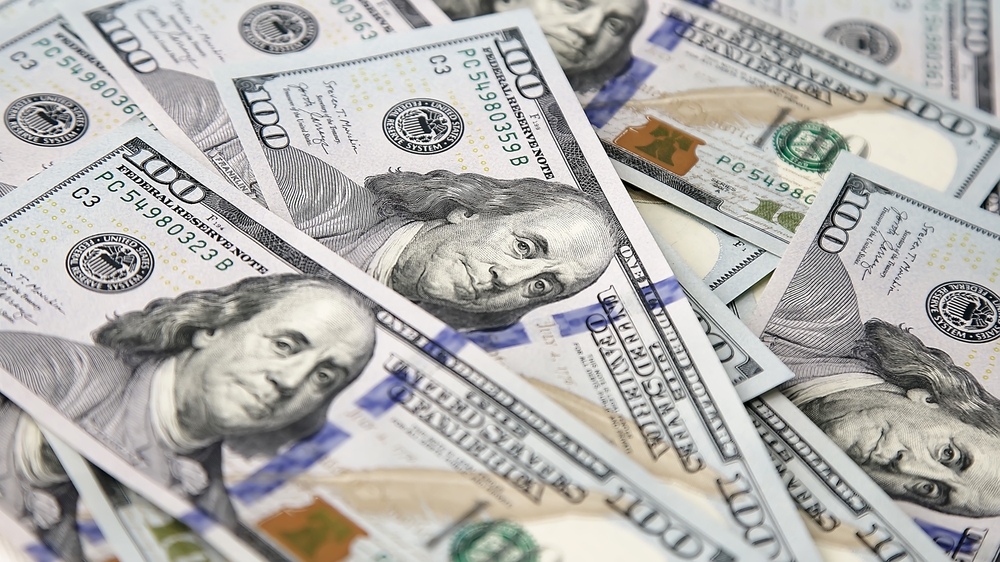 El d&oacute;lar cay&oacute; por cuarto d&iacute;a seguido y en septiembre ya tiene rendimiento negativo