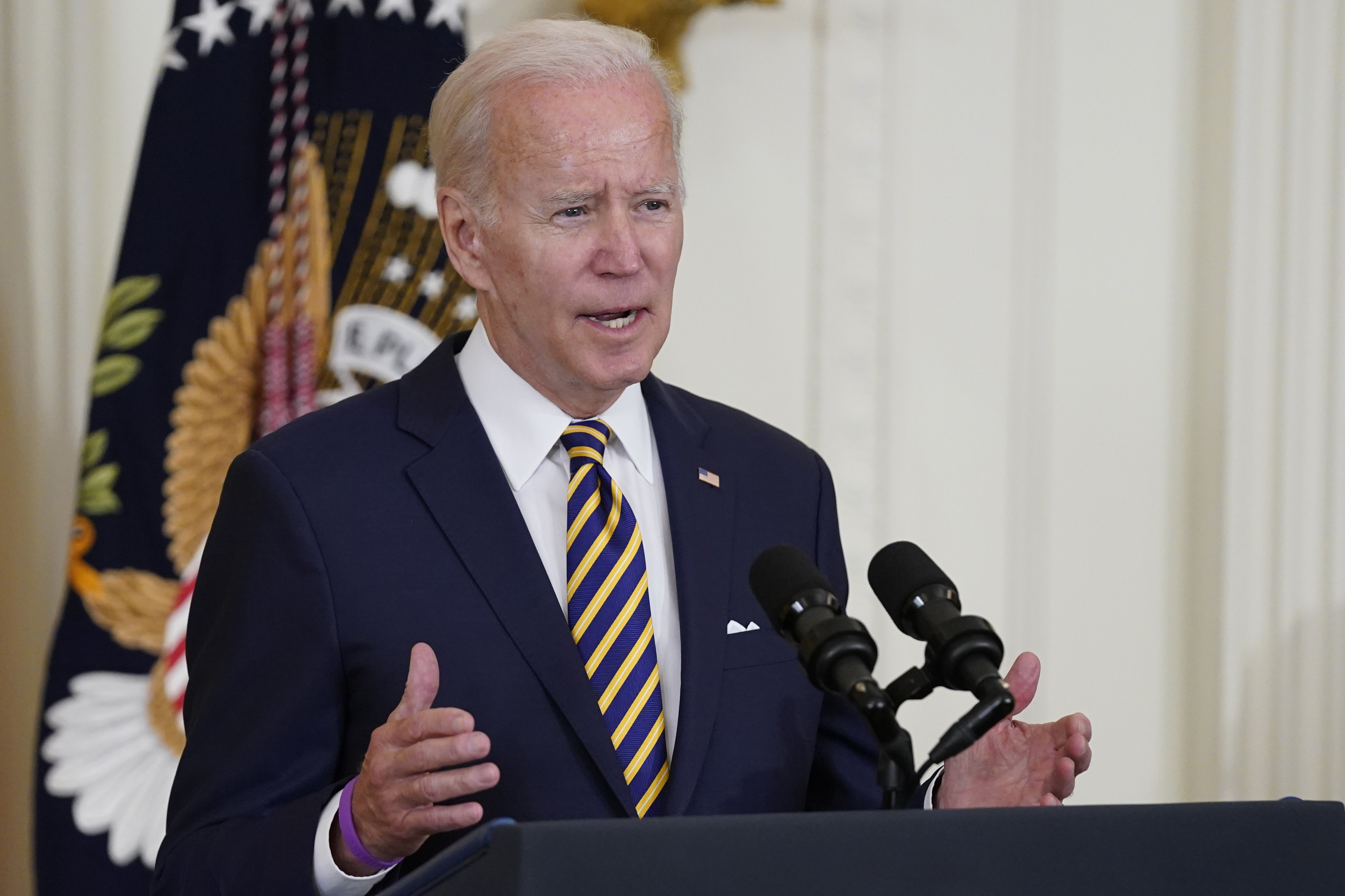 El presidente Biden cumplió con una de sus principales promesas de campaña. (AP/Evan Vucci, archivo)
