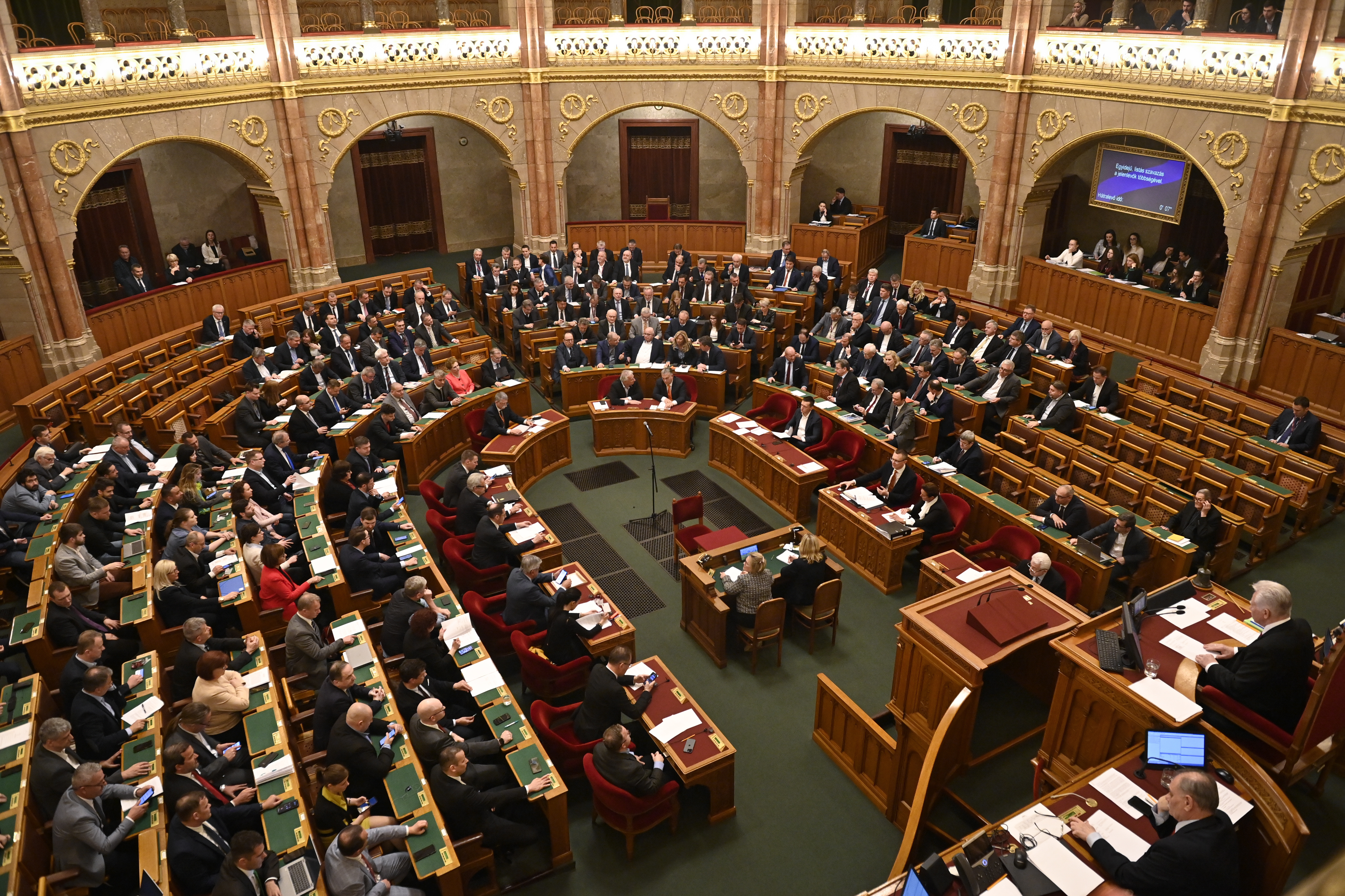 El Parlamento húngaro ratificó el ingreso de Finlandia en la OTAN