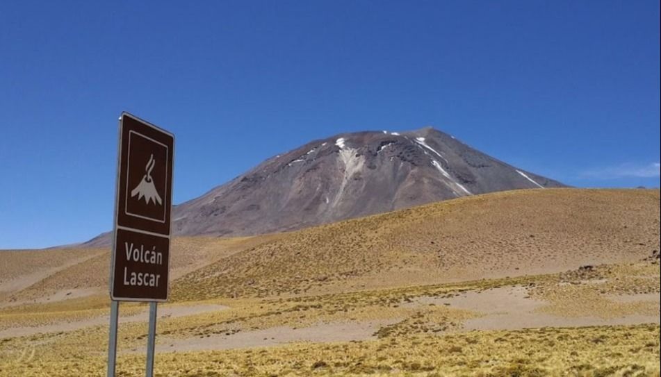 Alerta en Jujuy y Salta por la actividad del volcán chileno Láscar - Infobae
