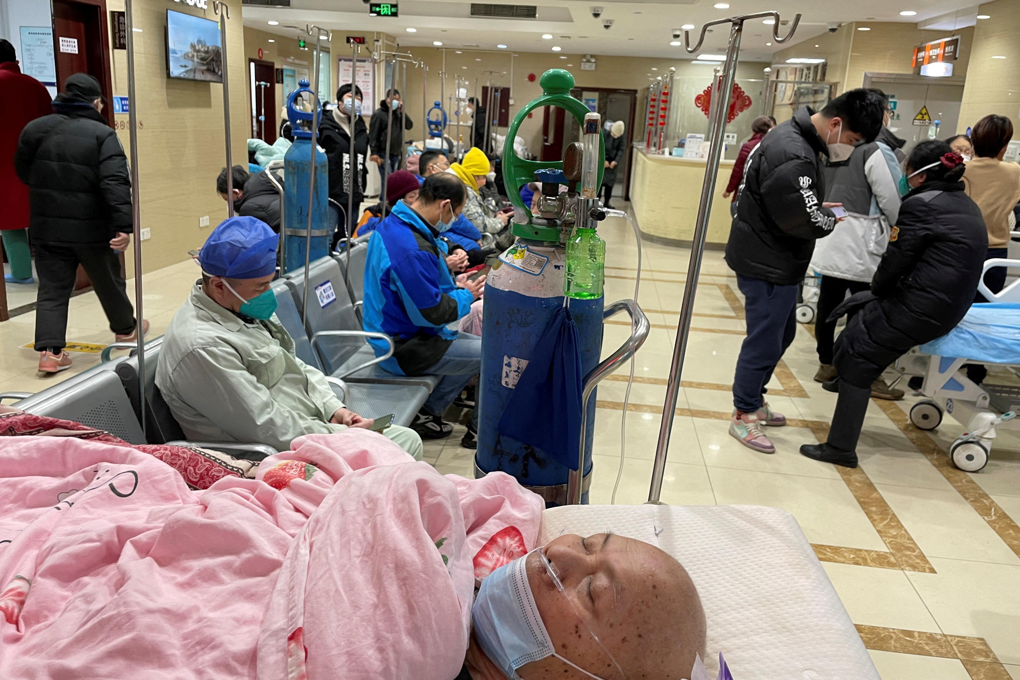 Hôpital effondré à Shanghai. Dans les zones rurales, l'infrastructure est plus compromise (Reuters)