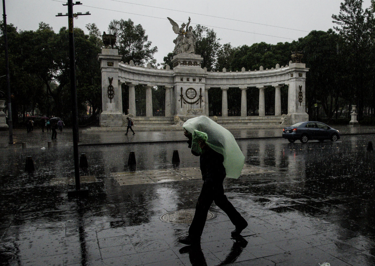 Se pronostican fuertes lluvias en el país, incluido el Valle de México; huracán ‘Bonnie’ ya no afecta al territorio