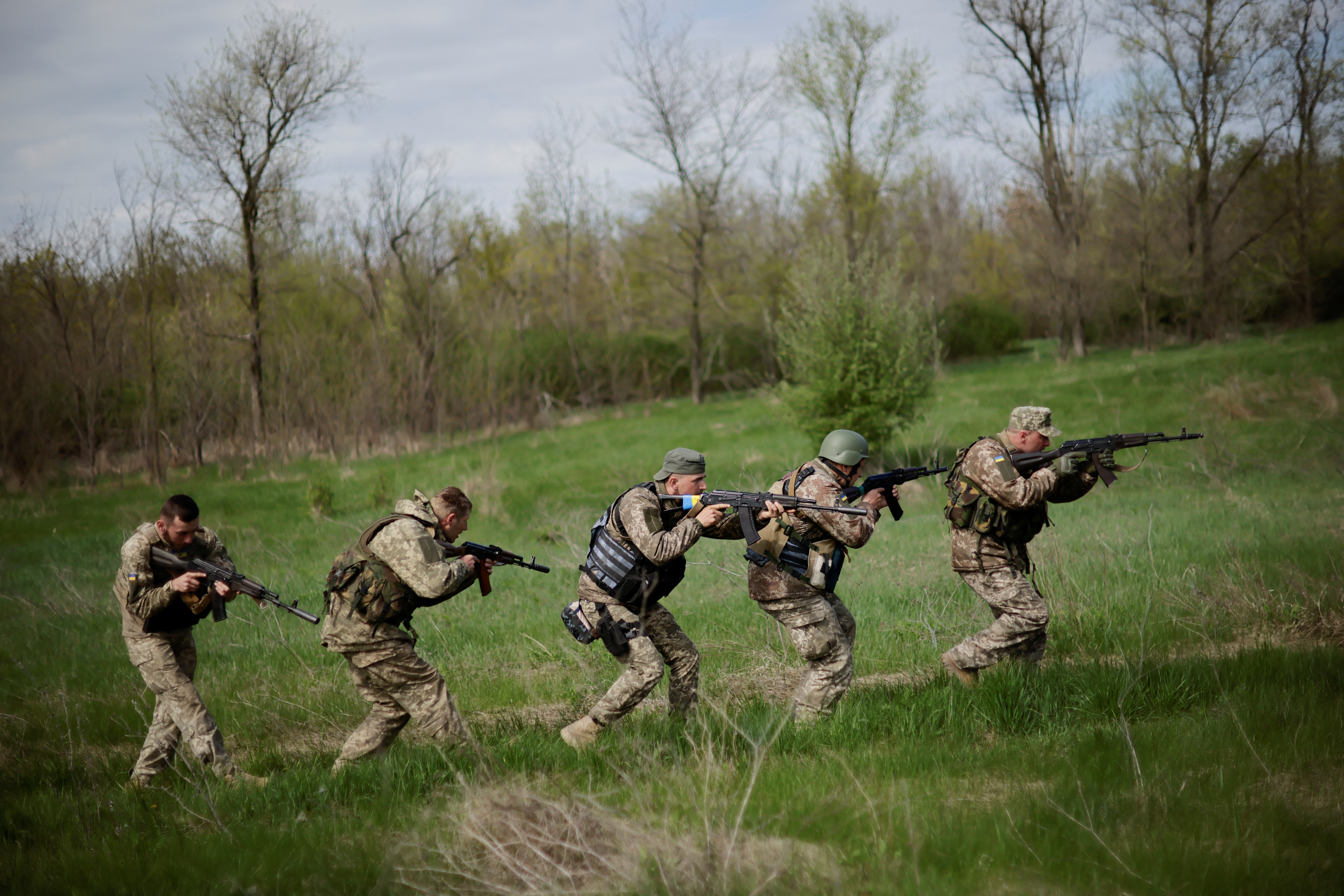 Soldados ucranianos durante un entrenamiento en Zaporizhzhia (REUTERS/Ueslei Marcelino)
