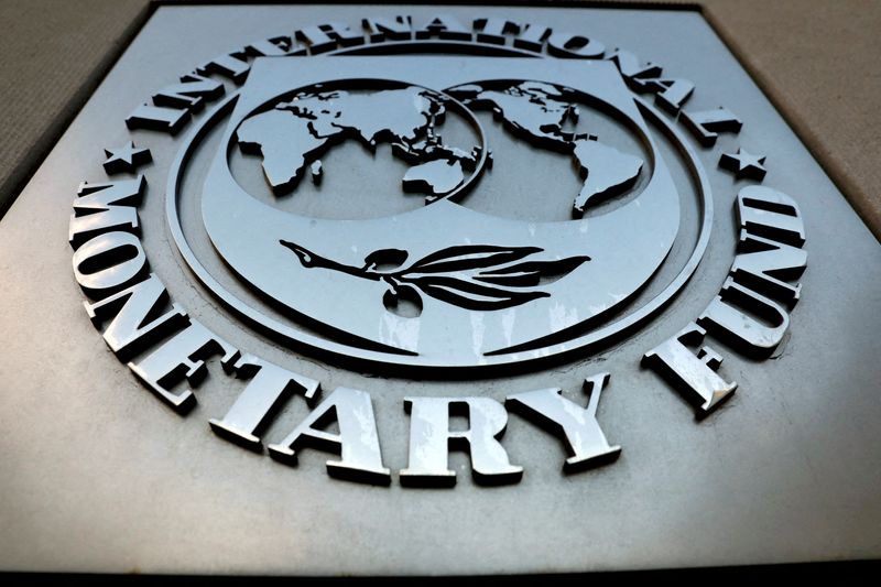 FOTO ARCHIVO: El logotipo del Fondo Monetario Internacional (FMI) en Washington, Estados Unidos, el 4 de septiembre de 2018. REUTERS/Yuri Gripas/Foto de archivo