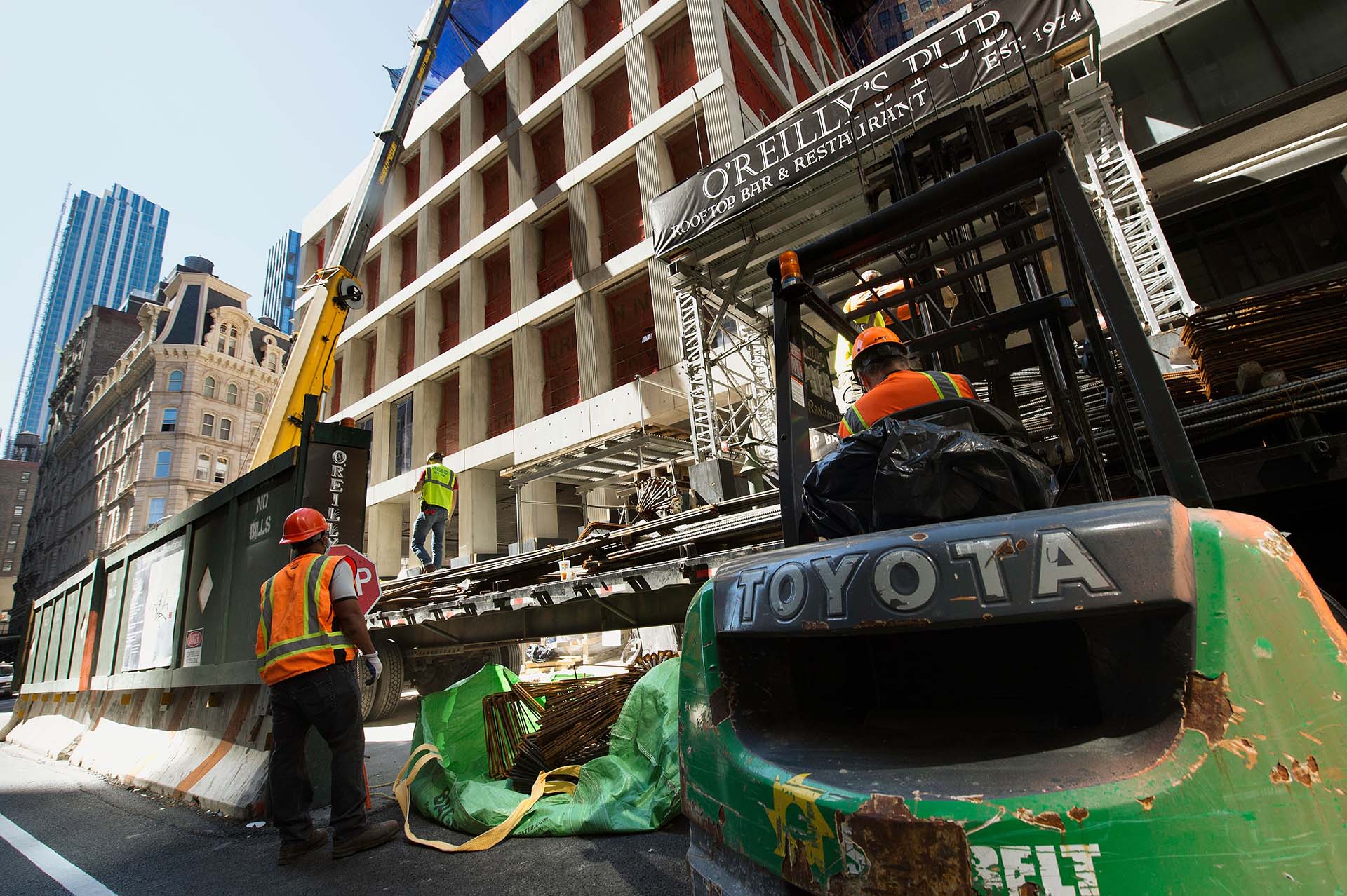 Las construcciones fueron autorizadas a retomarse desde este lunes en Nueva York.