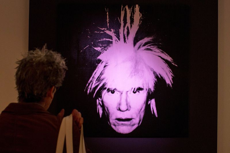 Dos años de cárcel para el galerista de Miami que vendió obras falsas de Andy Warhol