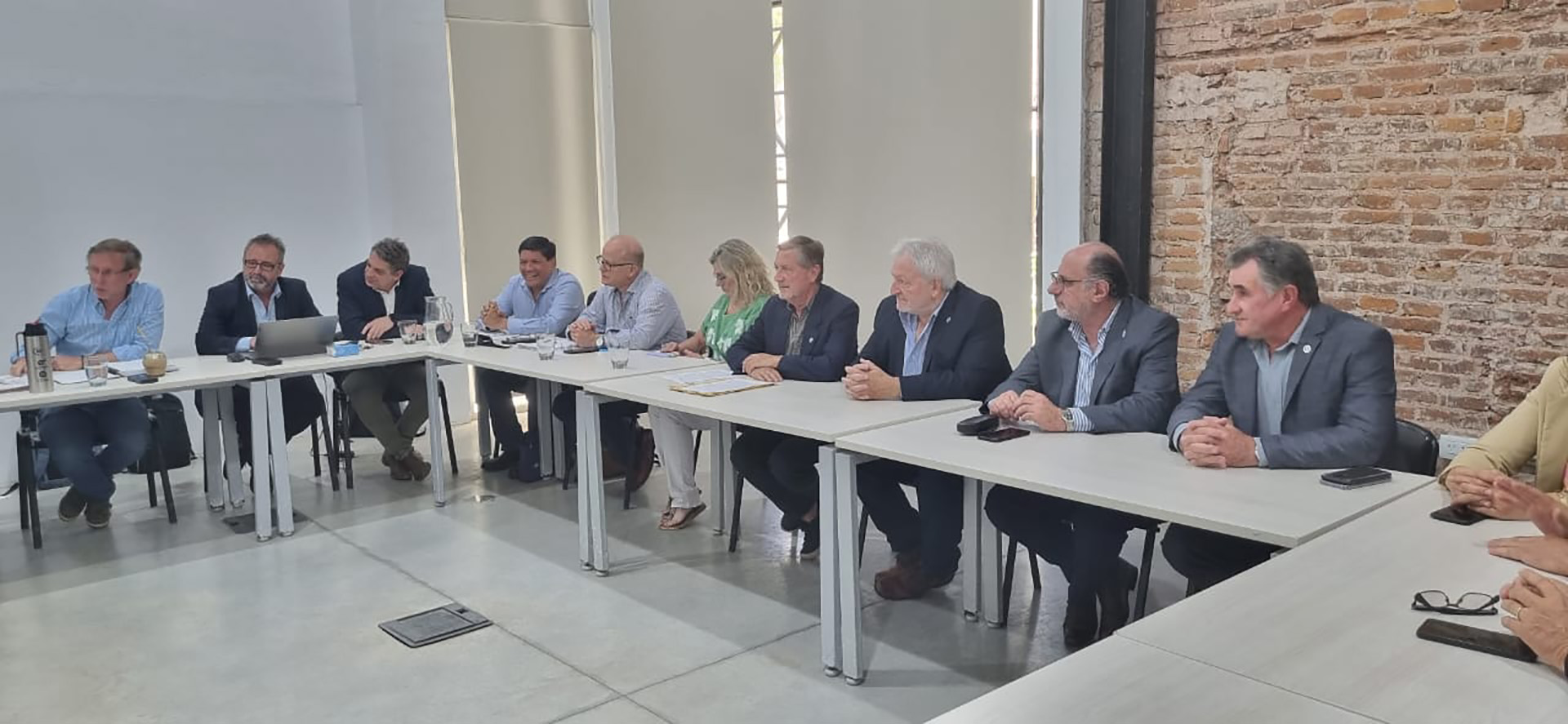 Reunión de Juan José Bahillo con la Mesa de Enlace, días atrás en Rosario. En la misma se reclamó al funcionario acciones concretas para enfrentar la sequía 