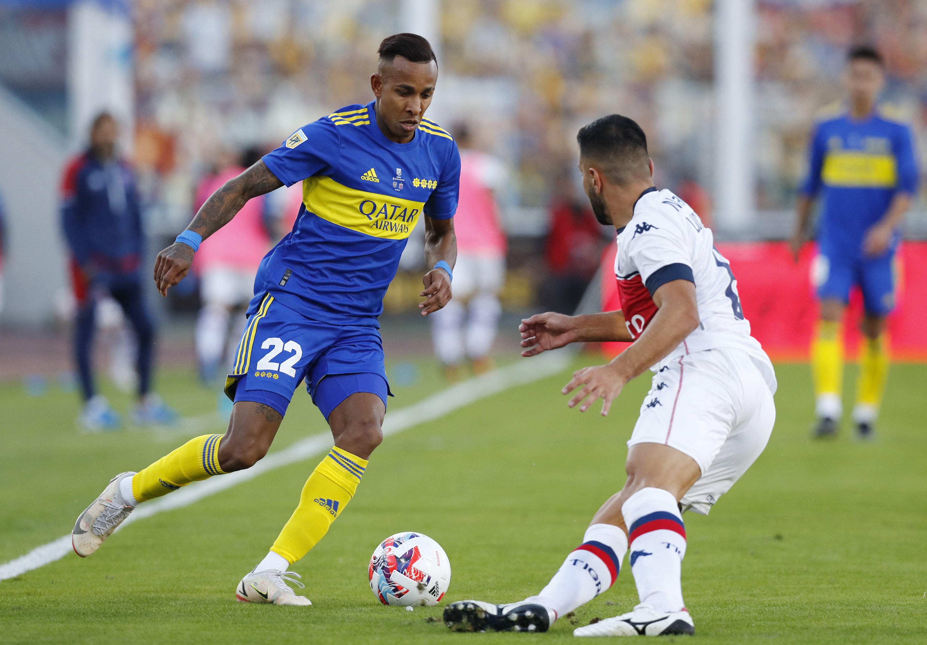 Otra cancha: Villa como titular en Boca (REUTERS/Agustin Marcarian)