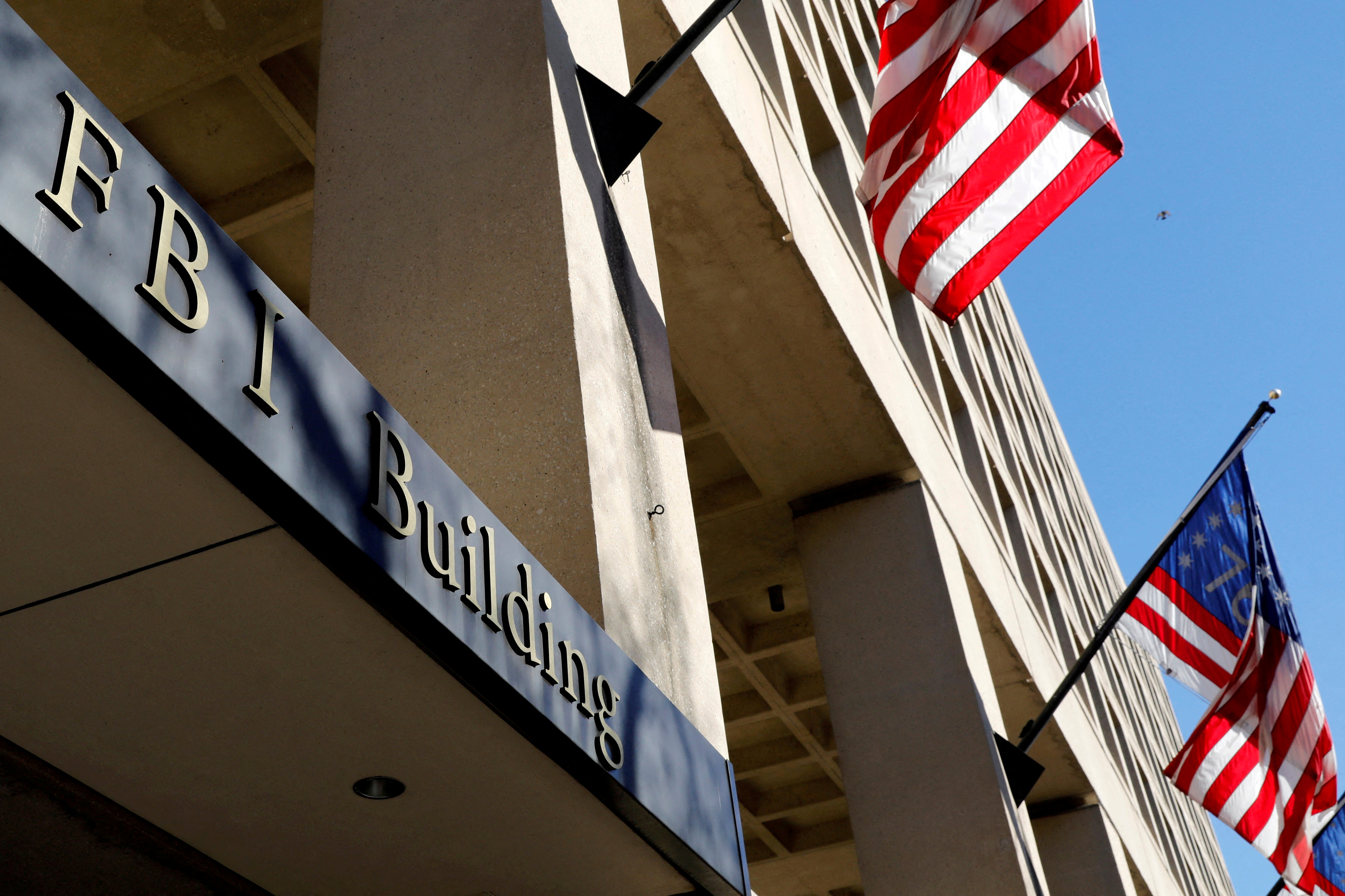 FOTO DE ARCHIVO: El edificio de la sede del FBI se ve en Washington, Estados Unidos, el 7 de diciembre de 2018. REUTERS/Yuri Gripas