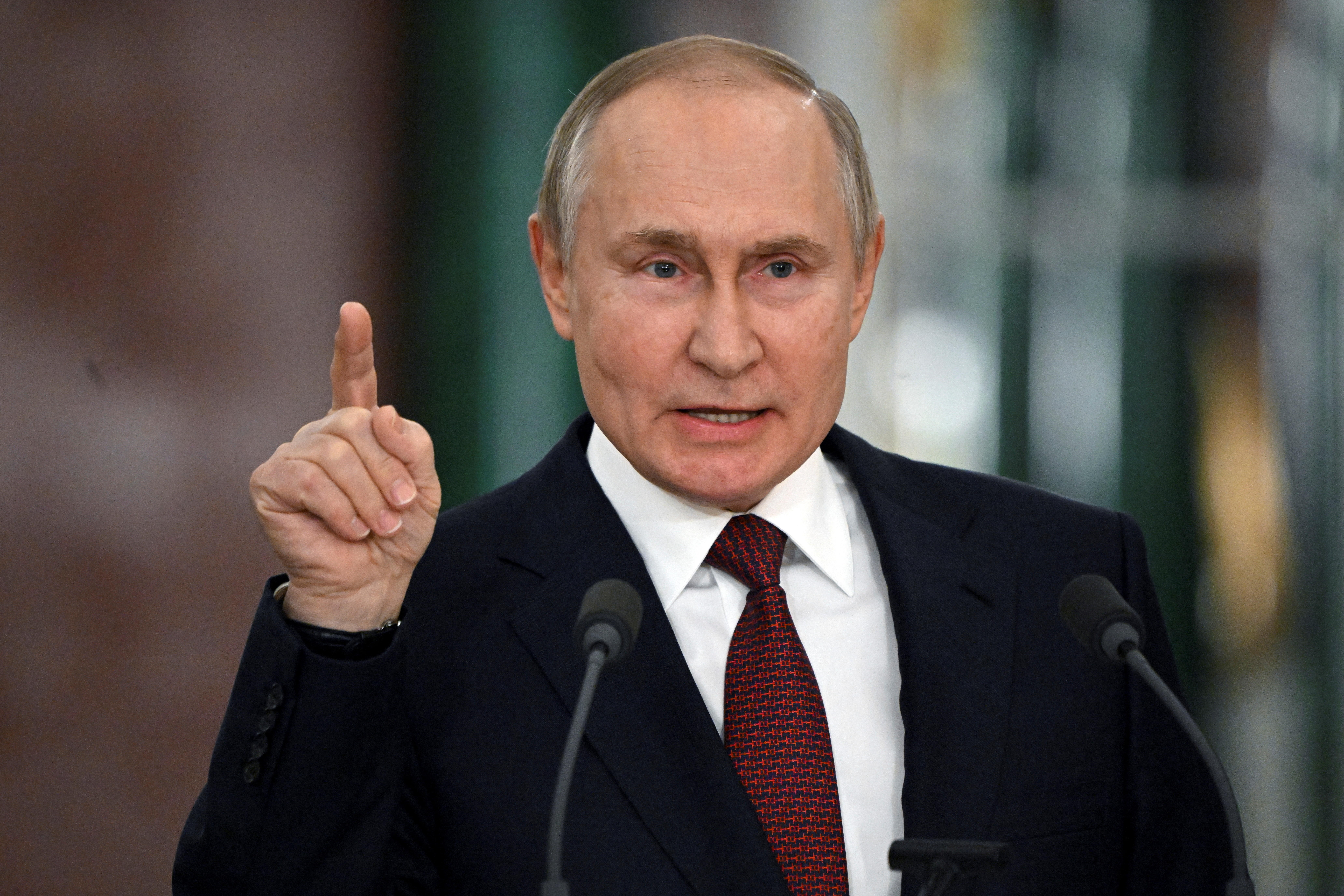 Vladimir Putin habla durante una rueda de prensa tras una reunión del Consejo de Estado sobre política juvenil en Moscú, en Rusia, el pasado 22 de diciembre de 2022 (Reuters)