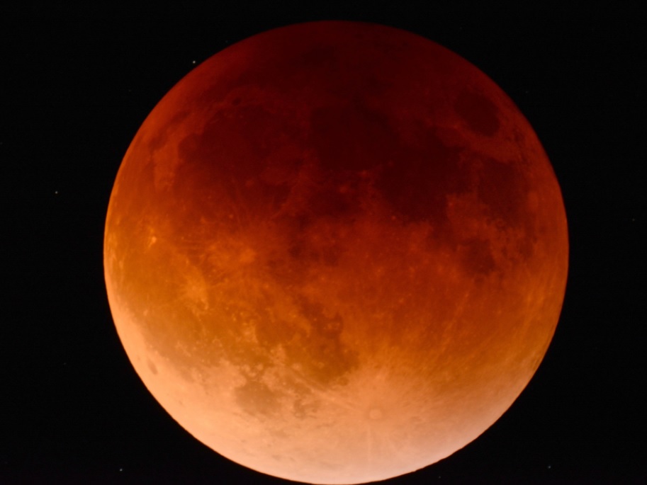 Otro eclipse total de Luna podrá ser visto en 2022 (Foto: Instituto de Astronomía UNAM)