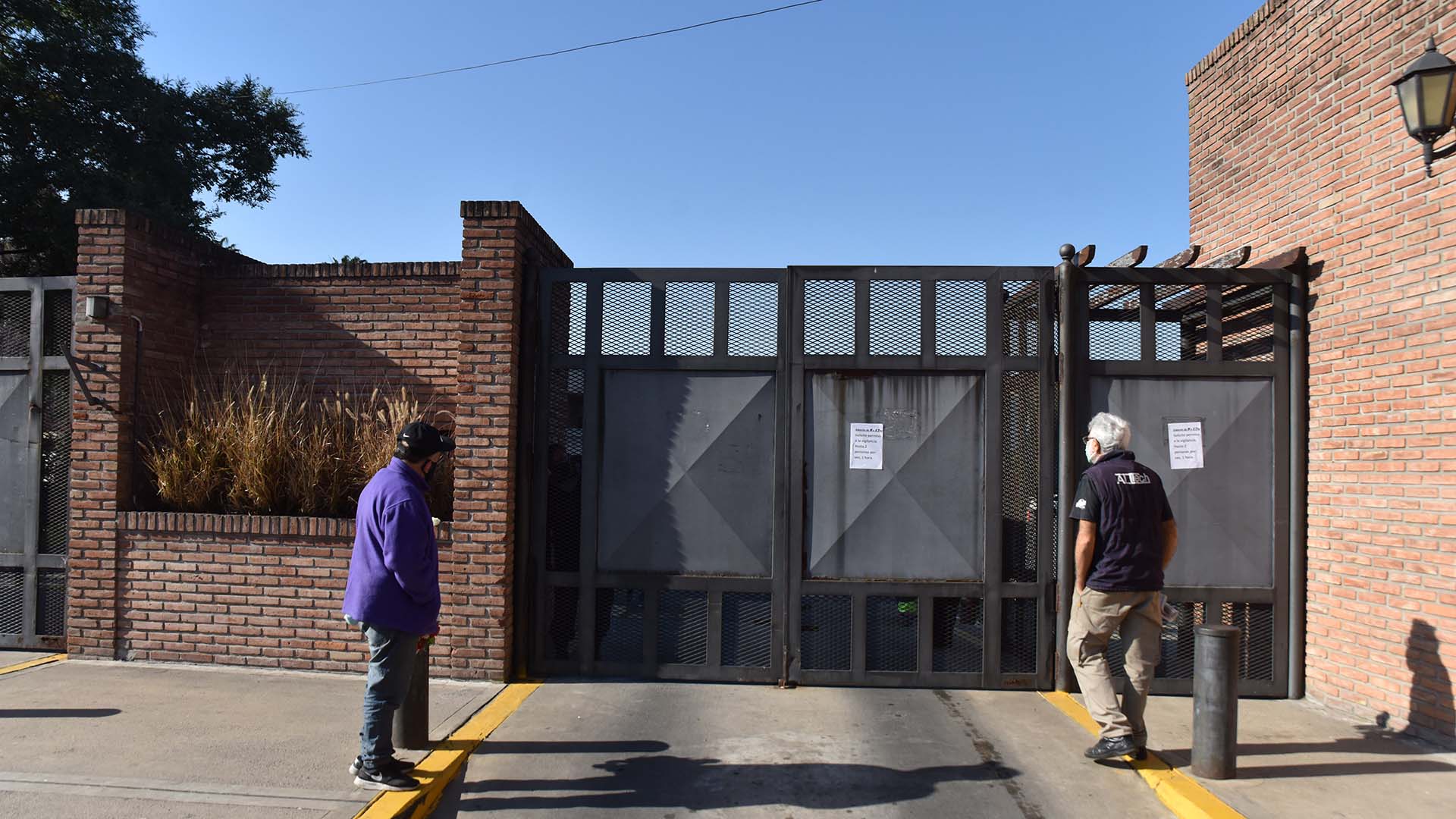 Los visitantes pueden ingresar a pie o en sus vehículos